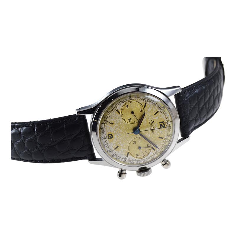 Chronographe à boutons ronds en acier de Breitling avec cadran original, vers les années 1950 en vente 2