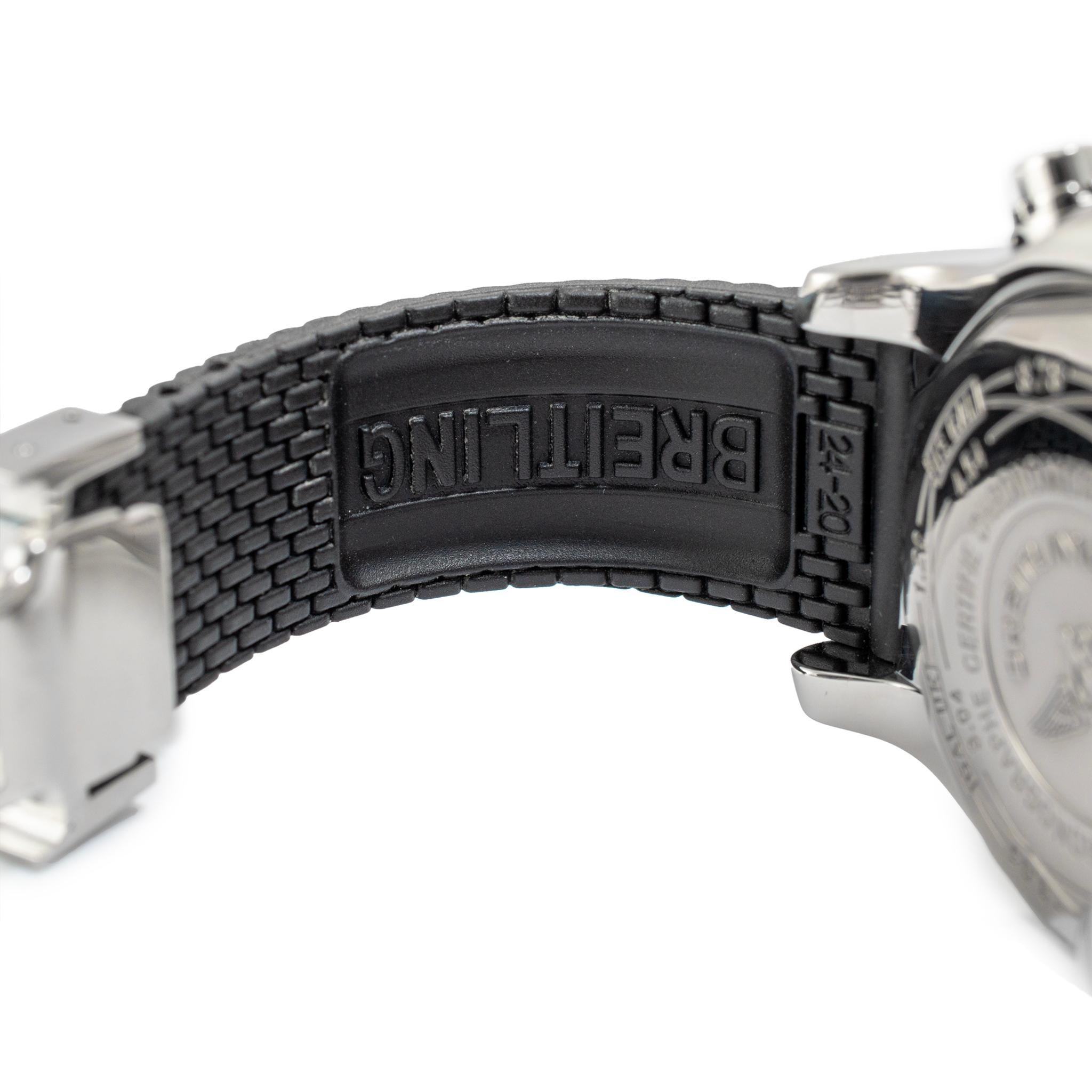 Orologio cronografo Breitling Super Avenger 48MM A1337011 con lunetta di diamanti in acciaio inossidabile in vendita 2