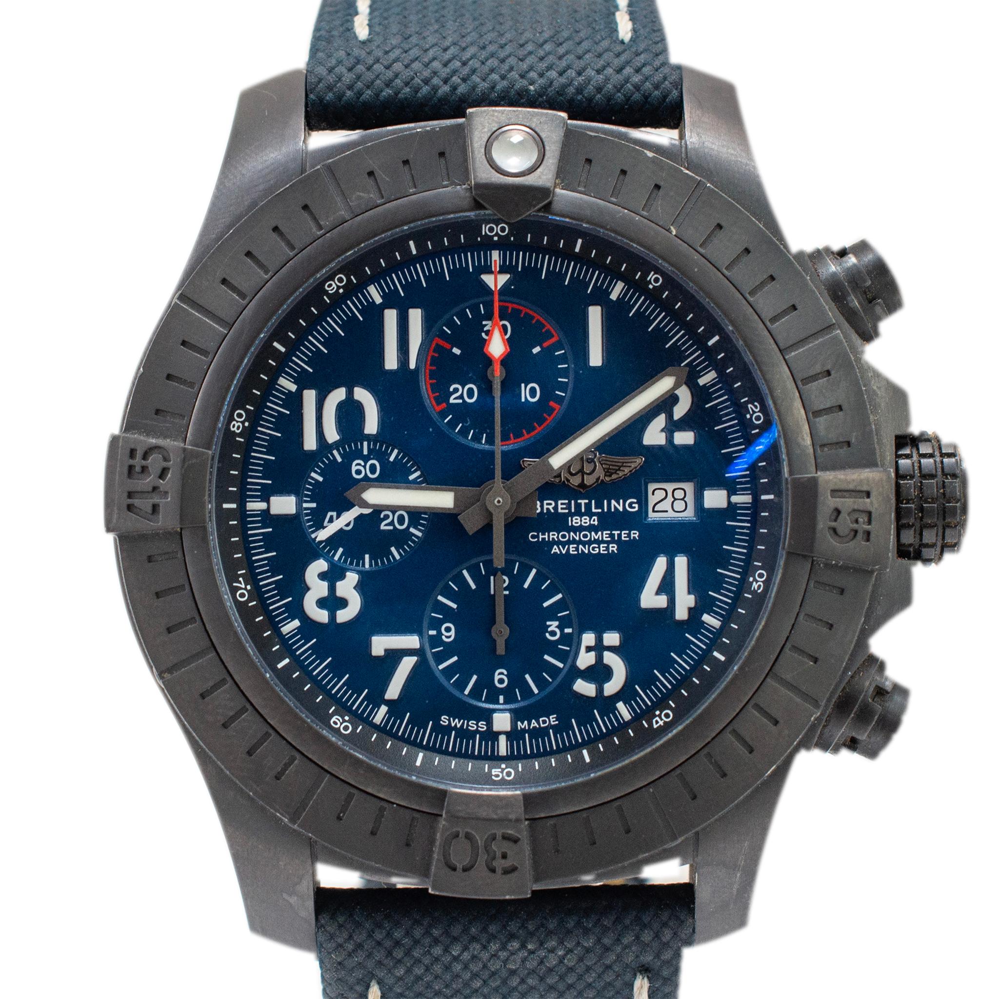 Breitling Super Avenger 48MM V13375 Blue Night Mission Montre en titane Pour hommes en vente