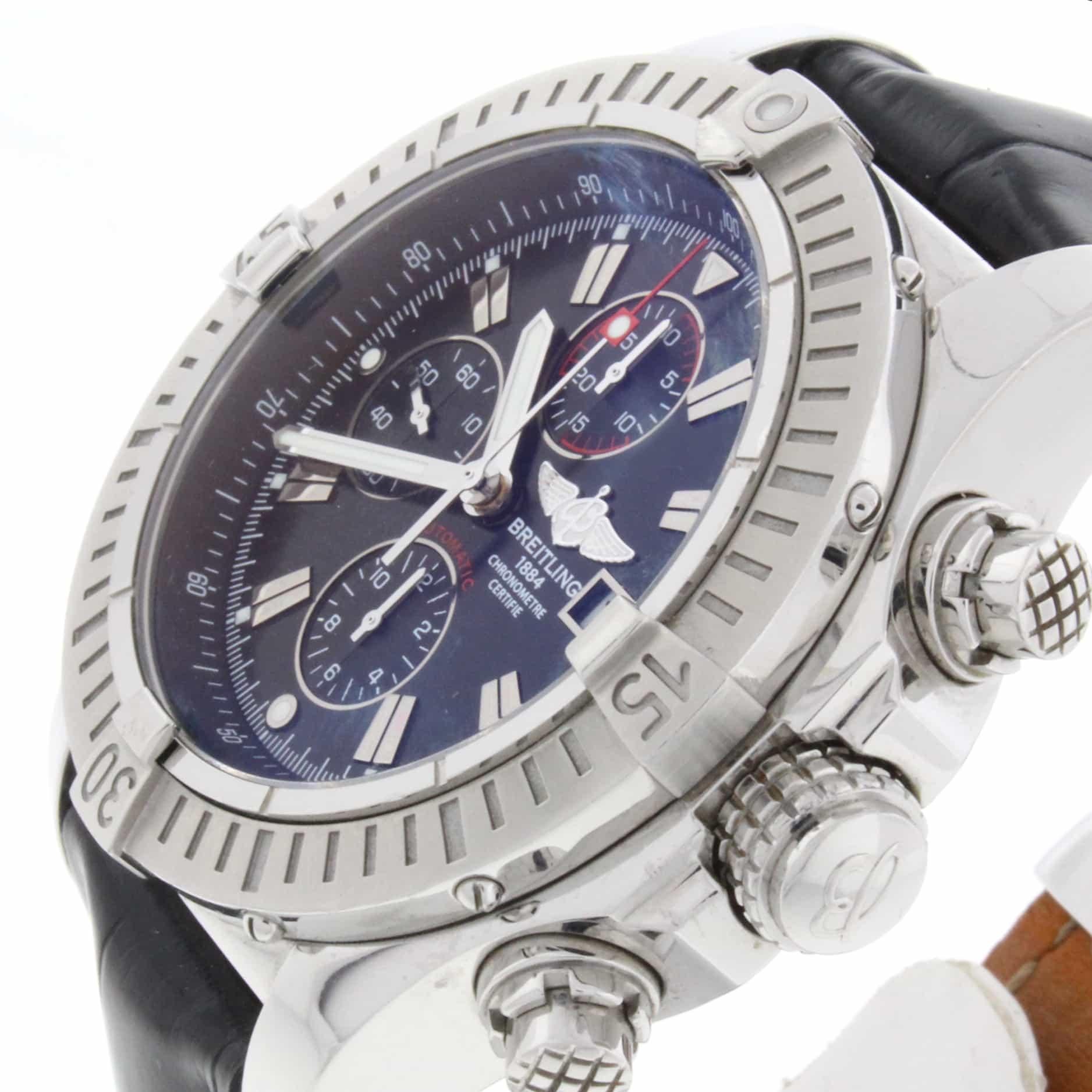 Breitling Super Avenger Chronograph Automatic Stainless Steel Men's Watch For Sale 4