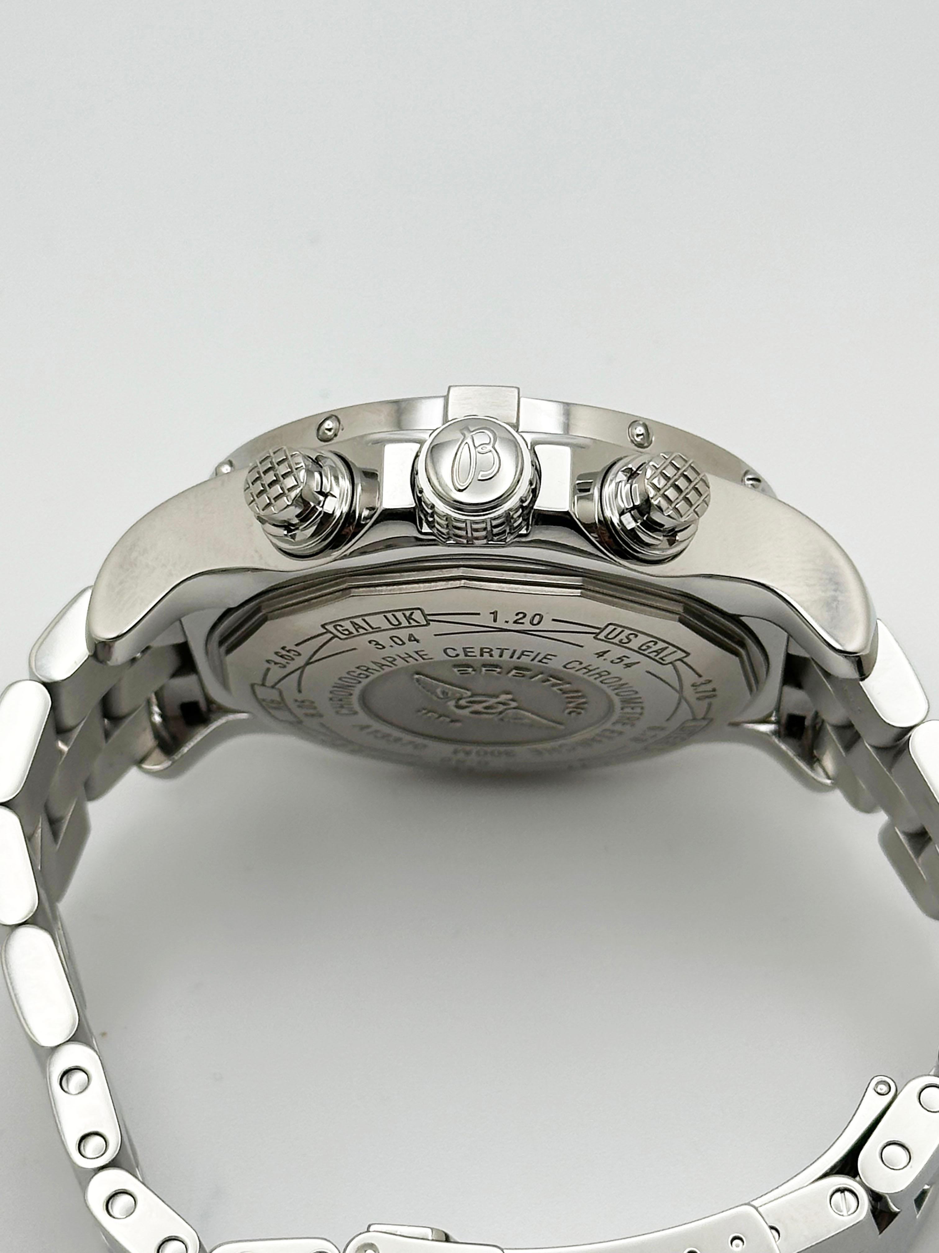 Breitling Super Avenger A13370 Quadrante Nero Acciaio Inox Carta 48mm in vendita 3