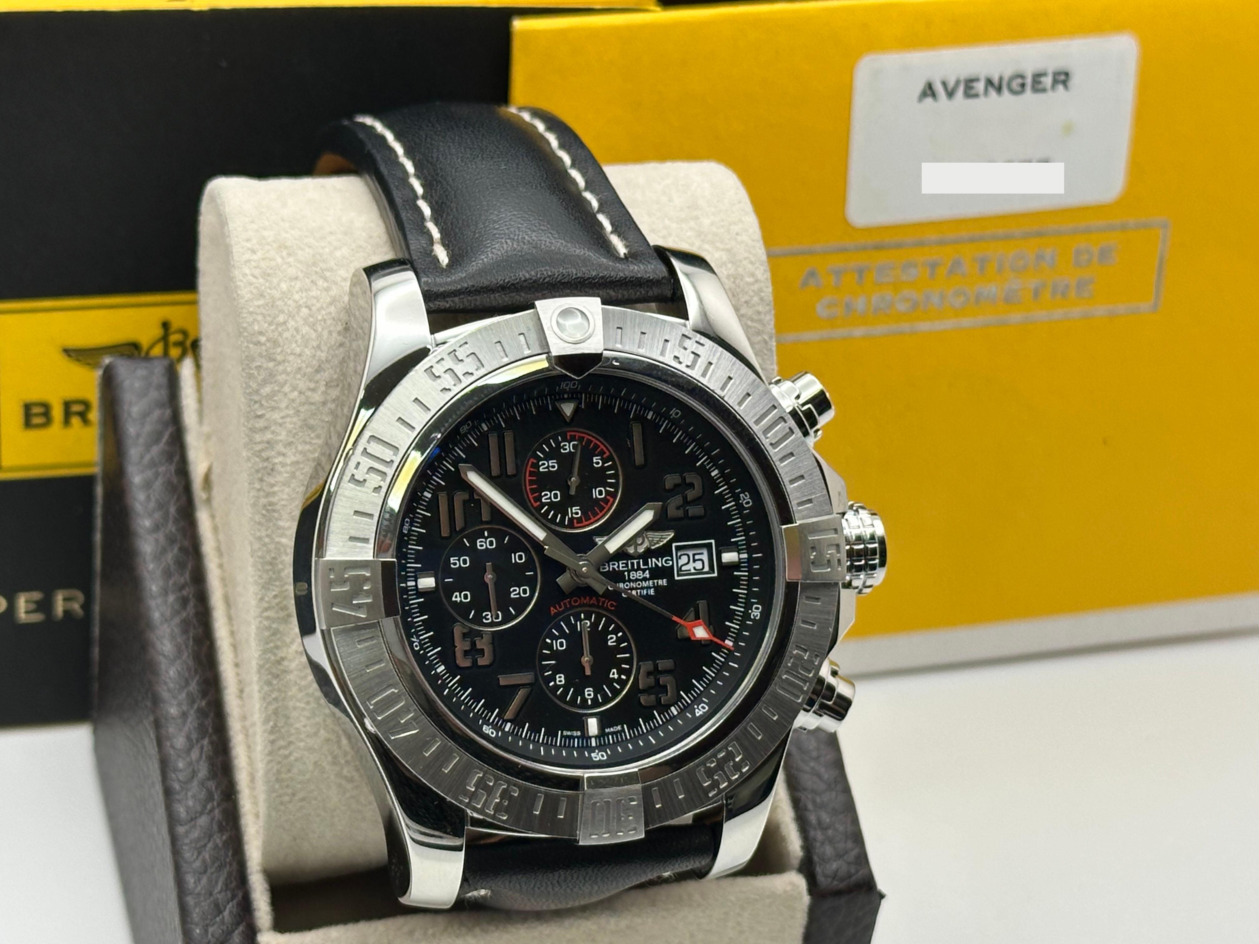 Breitling Super Avenger II A13371 Acciaio inossidabile Cinturino in pelle Scatola Libretto 48mm in vendita 6