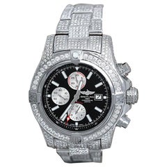 Breitling Super Avenger II Chronograph Armbanduhr A13371 mit schwarzem Zifferblatt und Vollständigem Ausschnitt