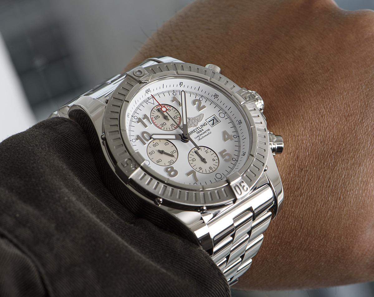 Breitling Super Avenger Stainless Steel A1337011/A562 2
