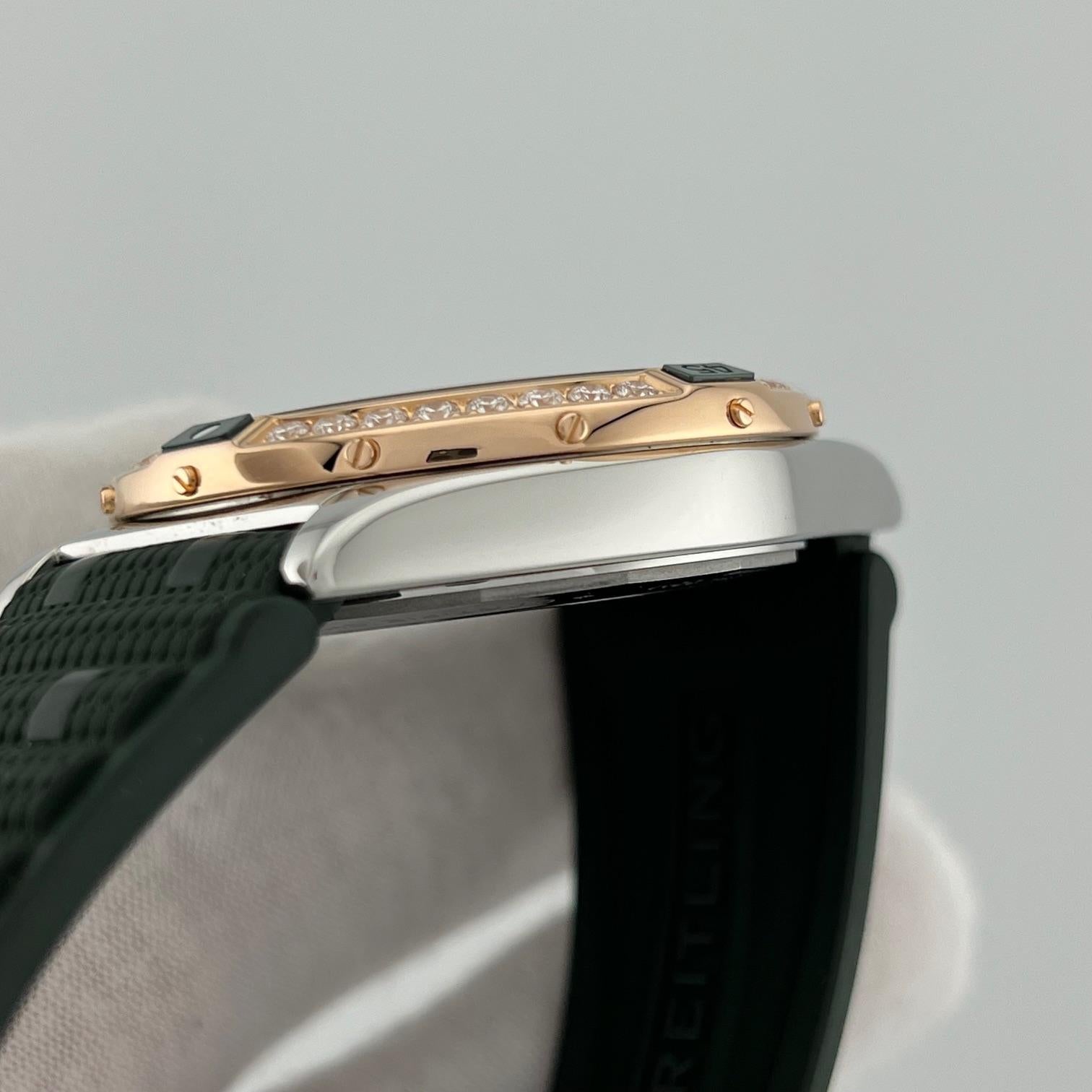 Breitling Super Chronomat U17356 38mm Quadrante Verde Menta 18k Acciaio Box Paper in vendita 2