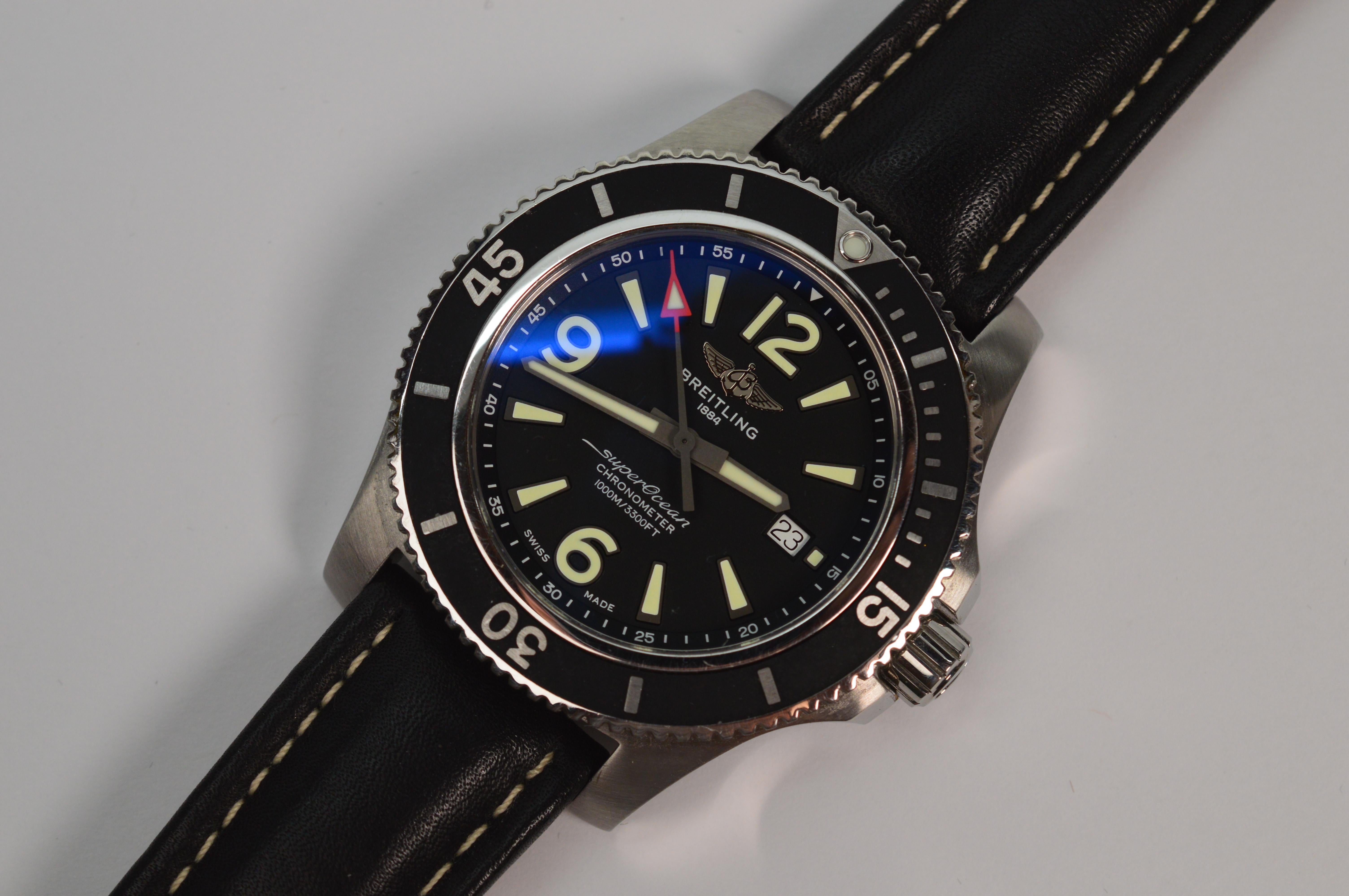 Men's Breitling Super Ocean Automatic 44mm Chronograph Mens Wrist Watch For Sale