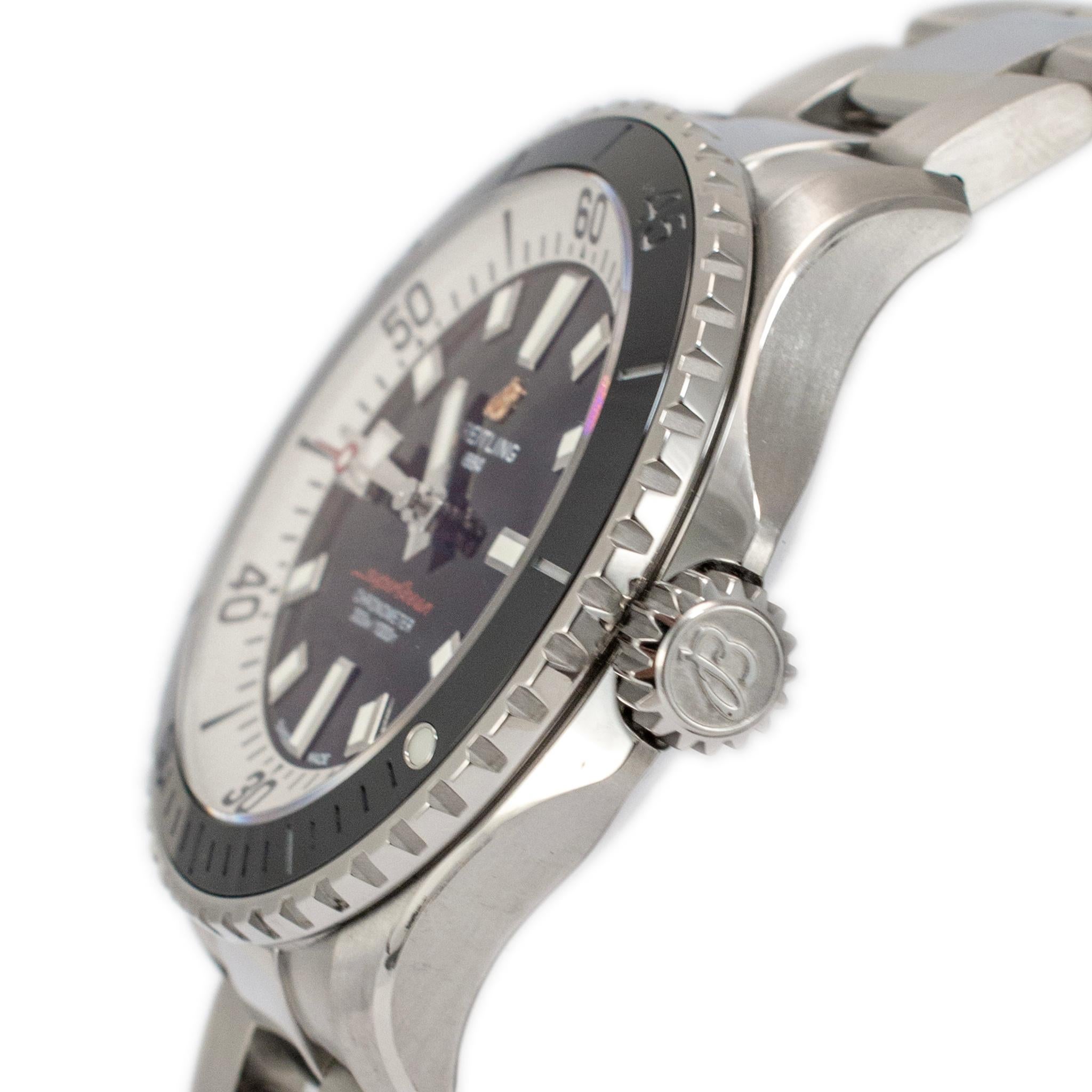 Breitling Superocean  42MM A17375 Schwarzes Zifferblatt Edelstahl Herrenuhr im Zustand „Hervorragend“ in Houston, TX