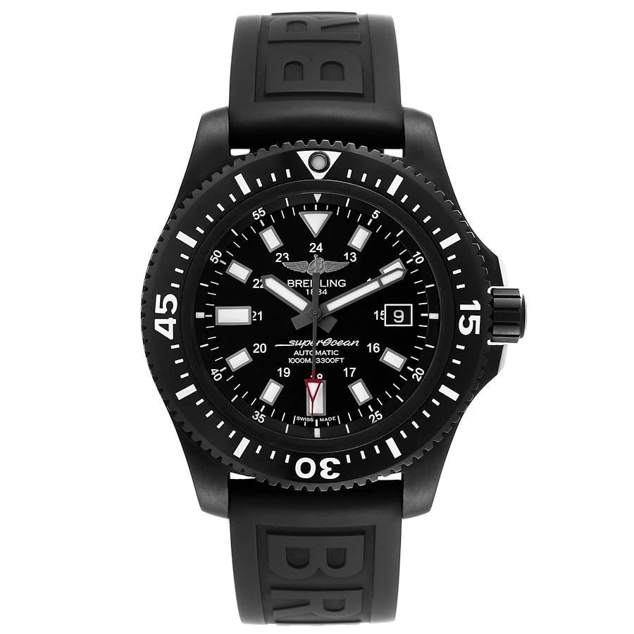 Breitling Superocean 44 Schwarzes Zifferblatt Blacksteel Herrenuhr M17393 Box Card. Automatisches Uhrwerk mit Selbstaufzug. Gehäuse aus Edelstahl mit einem Durchmesser von 44.0 mm. Gehäusedicke: 14.2 mm. Einseitig drehbare Lünette aus schwarzer