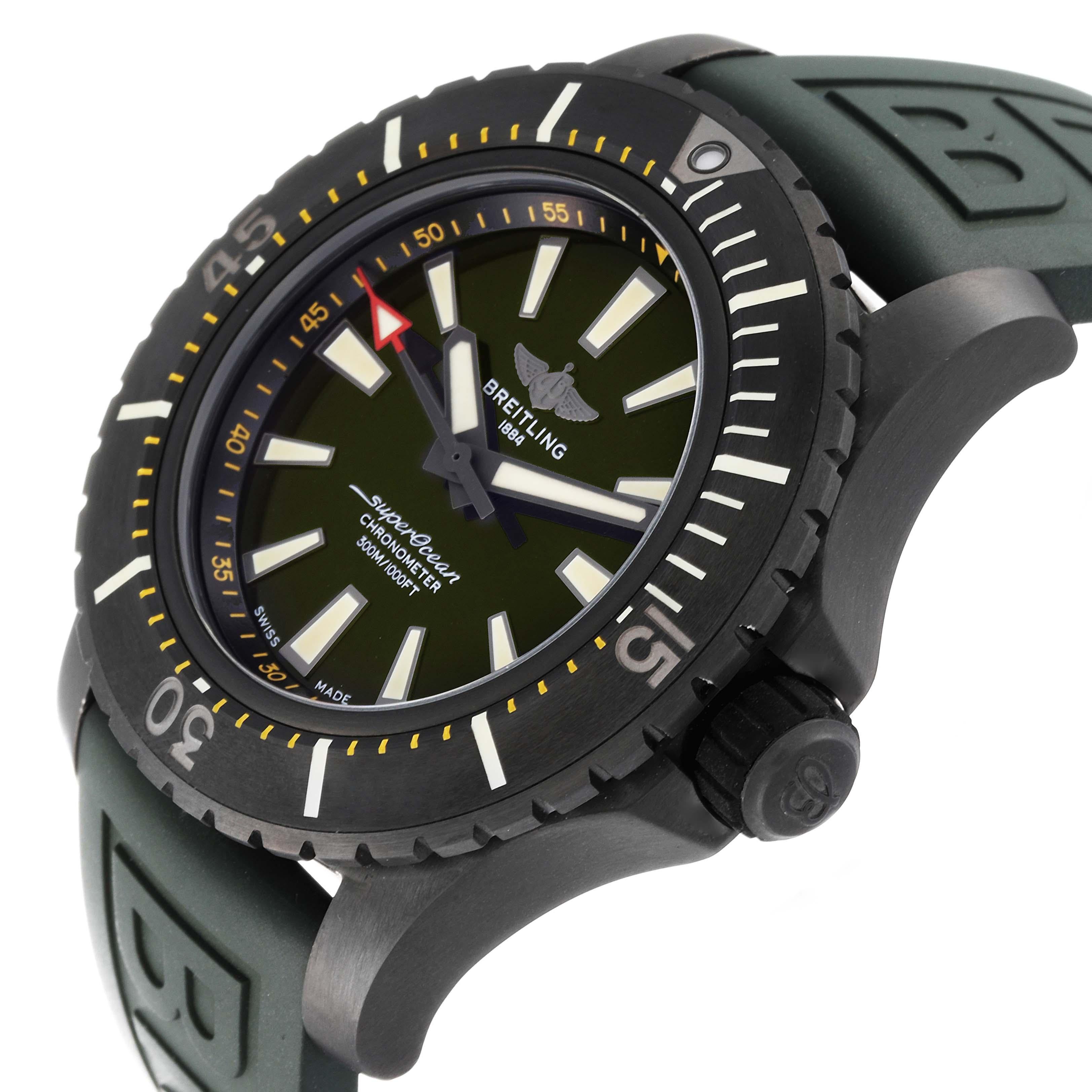Men's Breitling Superocean 48 Green Dial Titanium Mens Watch V17369 Unworn