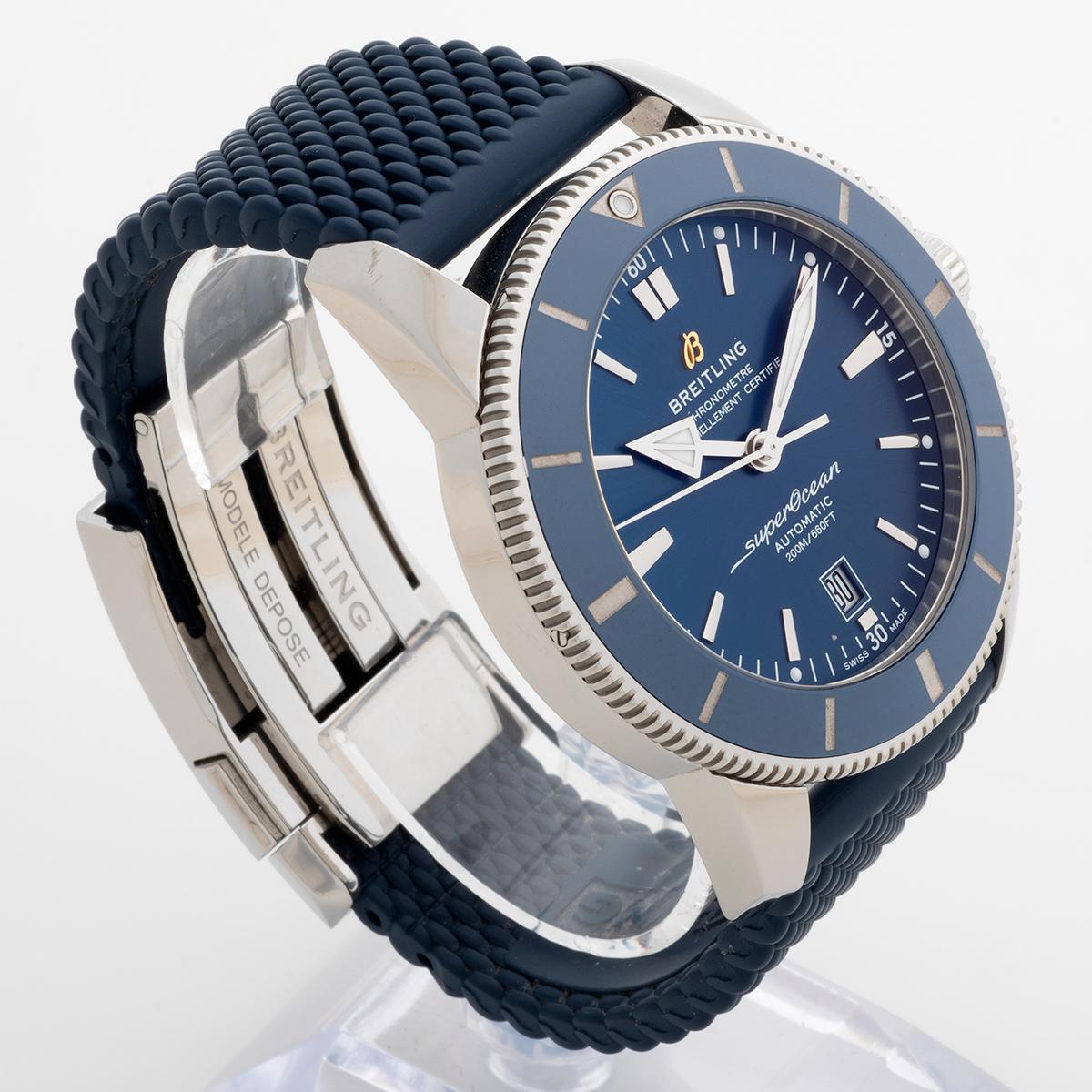 Our Breitling Superocean Heritage B20 with automatic movement, reference AB2020, features a 46mm stainless steel case with blue dial and bezel, and blue rubber strap with deployment clasp. Presented in excellent condition with only light signs of