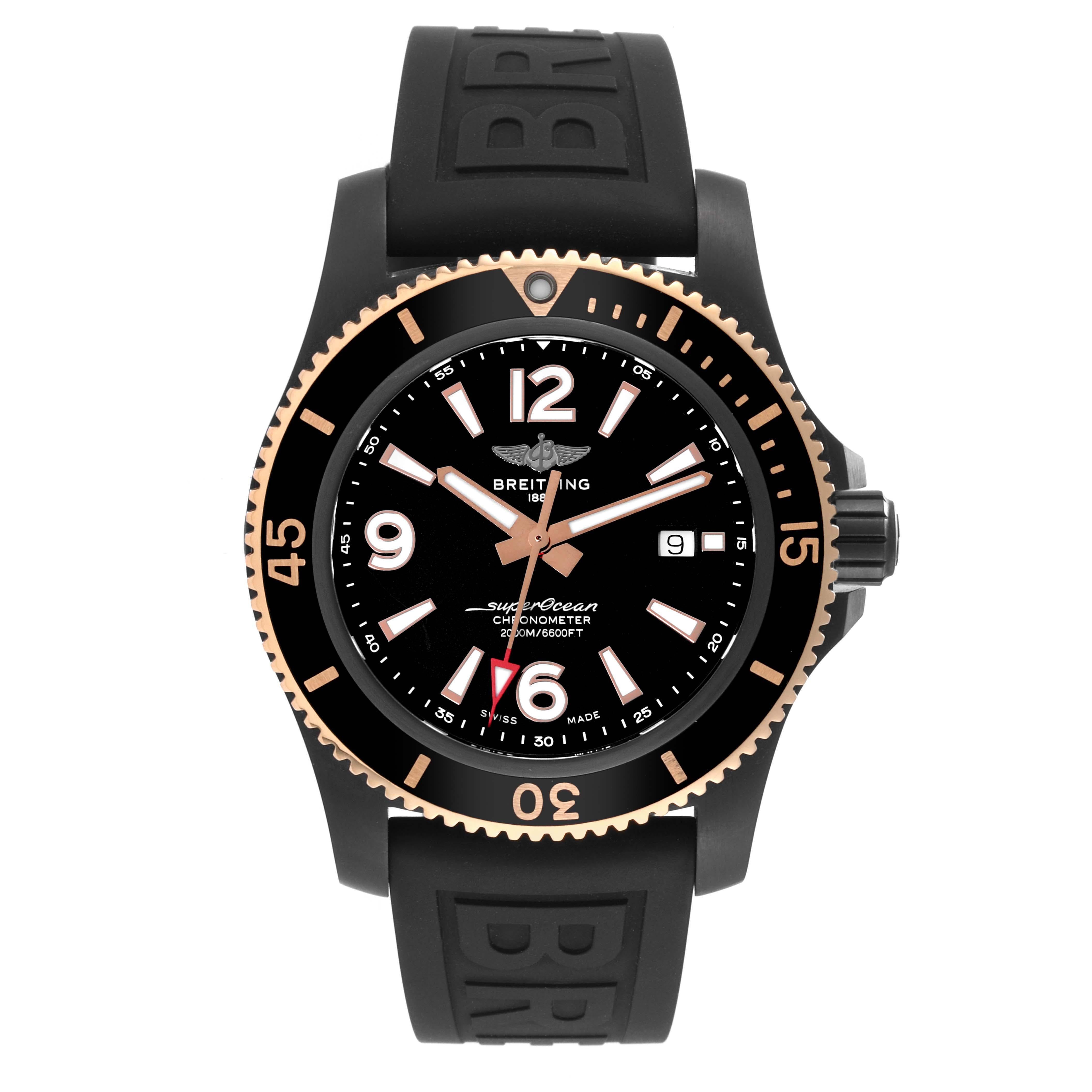 Breitling Superocean II Schwarz Stahl Rose Gold Herrenuhr U17368 Ungetragen. Automatisches Uhrwerk mit Selbstaufzug. Schwarzes Stahlgehäuse mit einem Durchmesser von 46.0 mm. Verschraubte Krone aus schwarzem Stahl. Einseitig drehbare Lünette aus