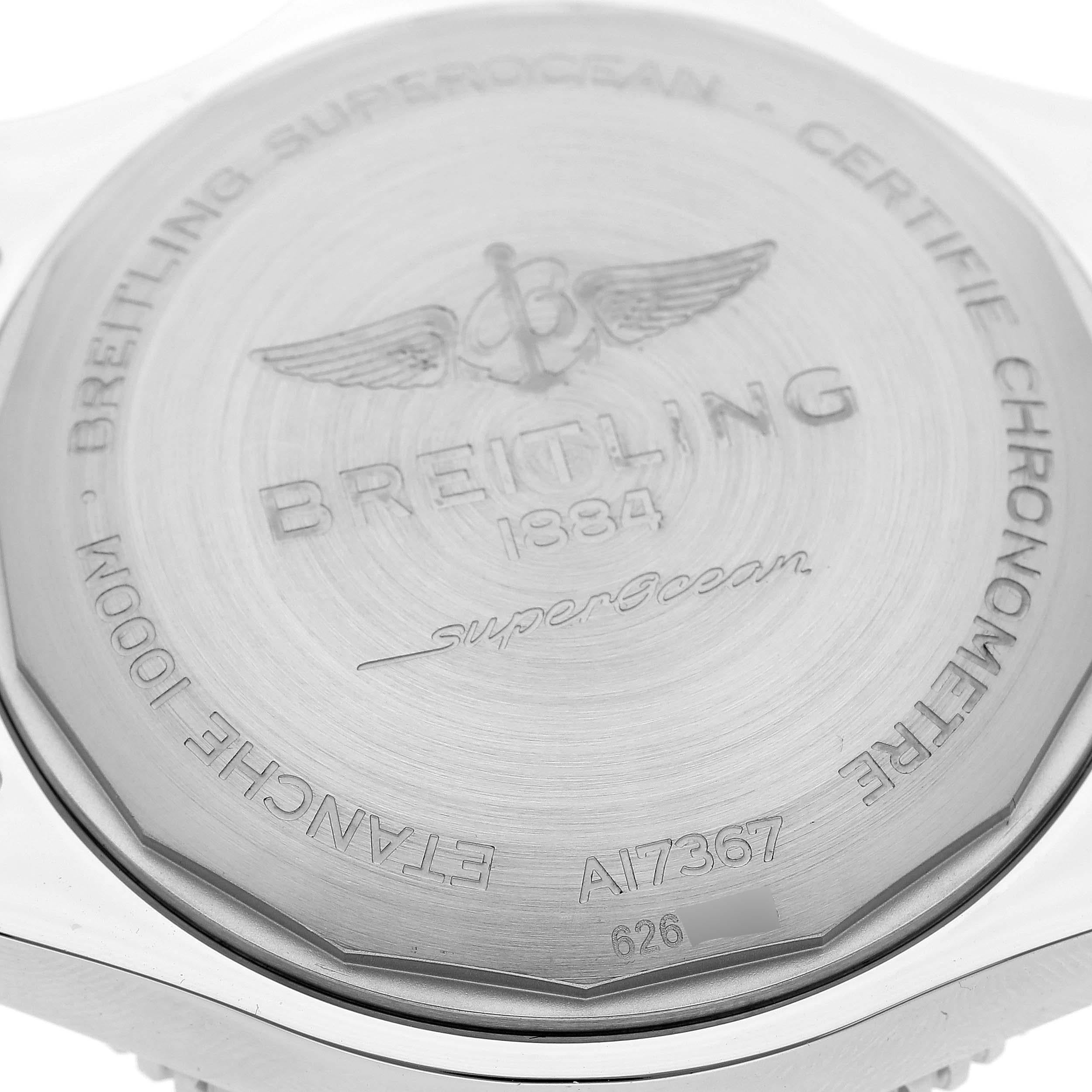 Breitling Superocean II, montre pour hommes A17367 avec cadran bleu en vente 3