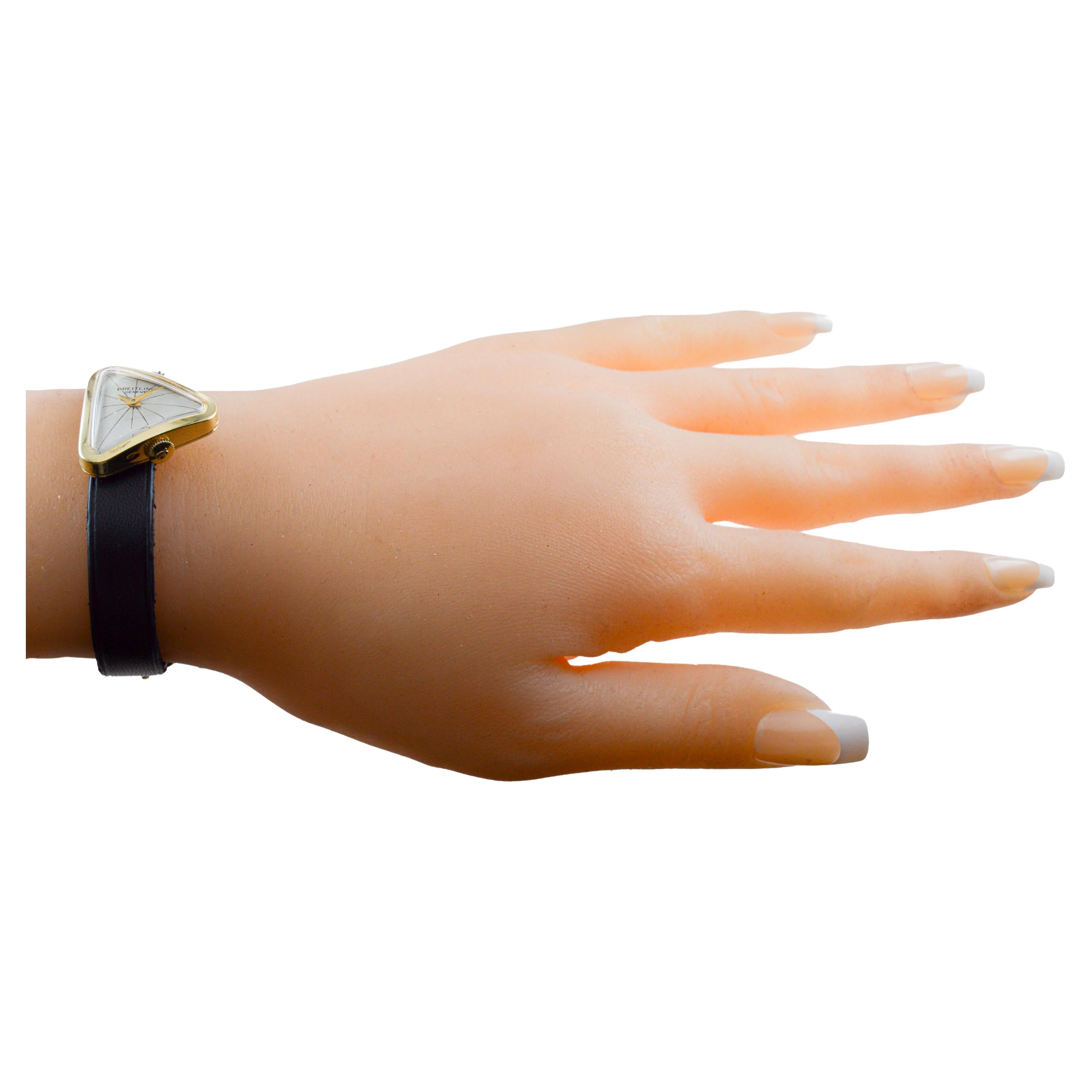 Breitling Very Rare Asymmetrical 18Kt Solid Gold Art Deco Watch 1950's / 1960's im Angebot 9