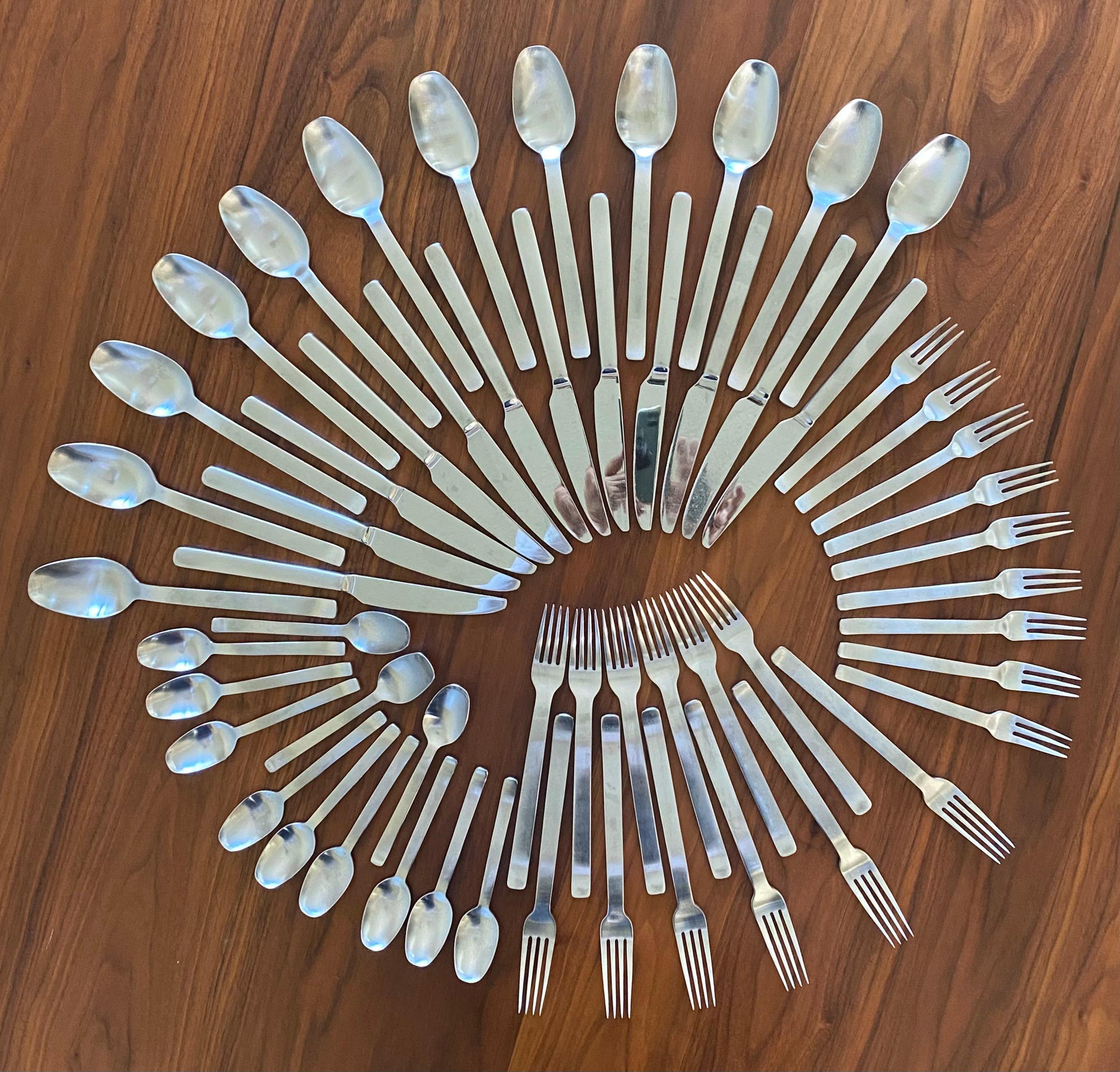20th Century Bremer Silberschmiede Tradition BSF Minimalist Flatware Service for 9 (Germany)