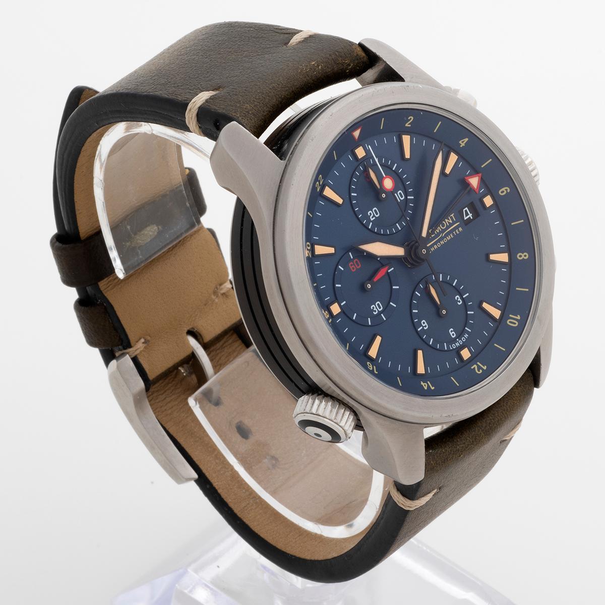 This Bremont ALT1-ZT is a limited edition of just 30 pieces to commemorate the opening of Watches of Switzerland's New York boutique. The attractive colour way dial of dark blue with vintage style super luminova indices sits within the 43 mm brushed
