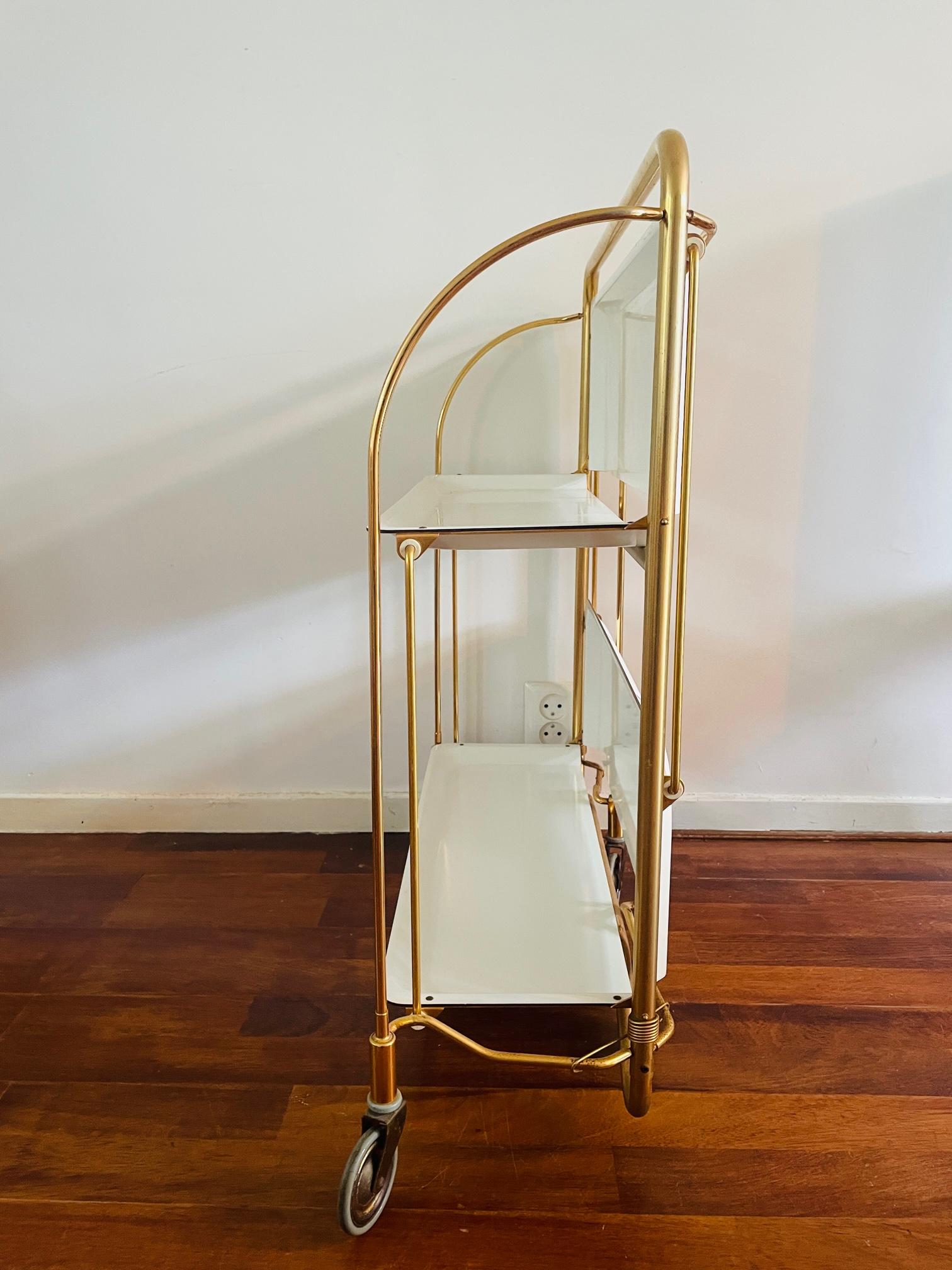 Bremshey Dinett Gold | Foldable Bar Cart | Side Table Brass white | Original  In Good Condition For Sale In ROTTERDAM, ZH