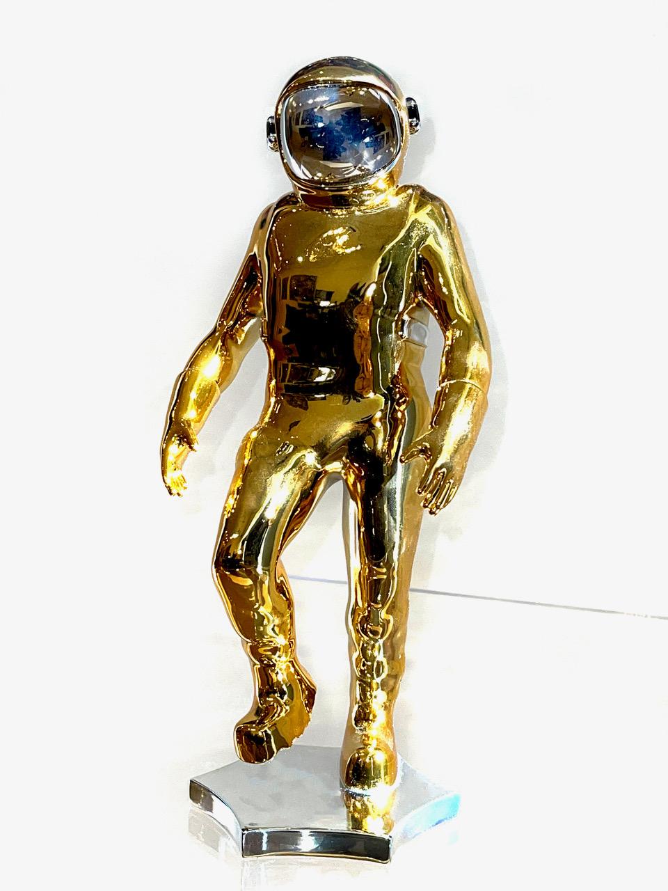 boonji spaceman sculpture