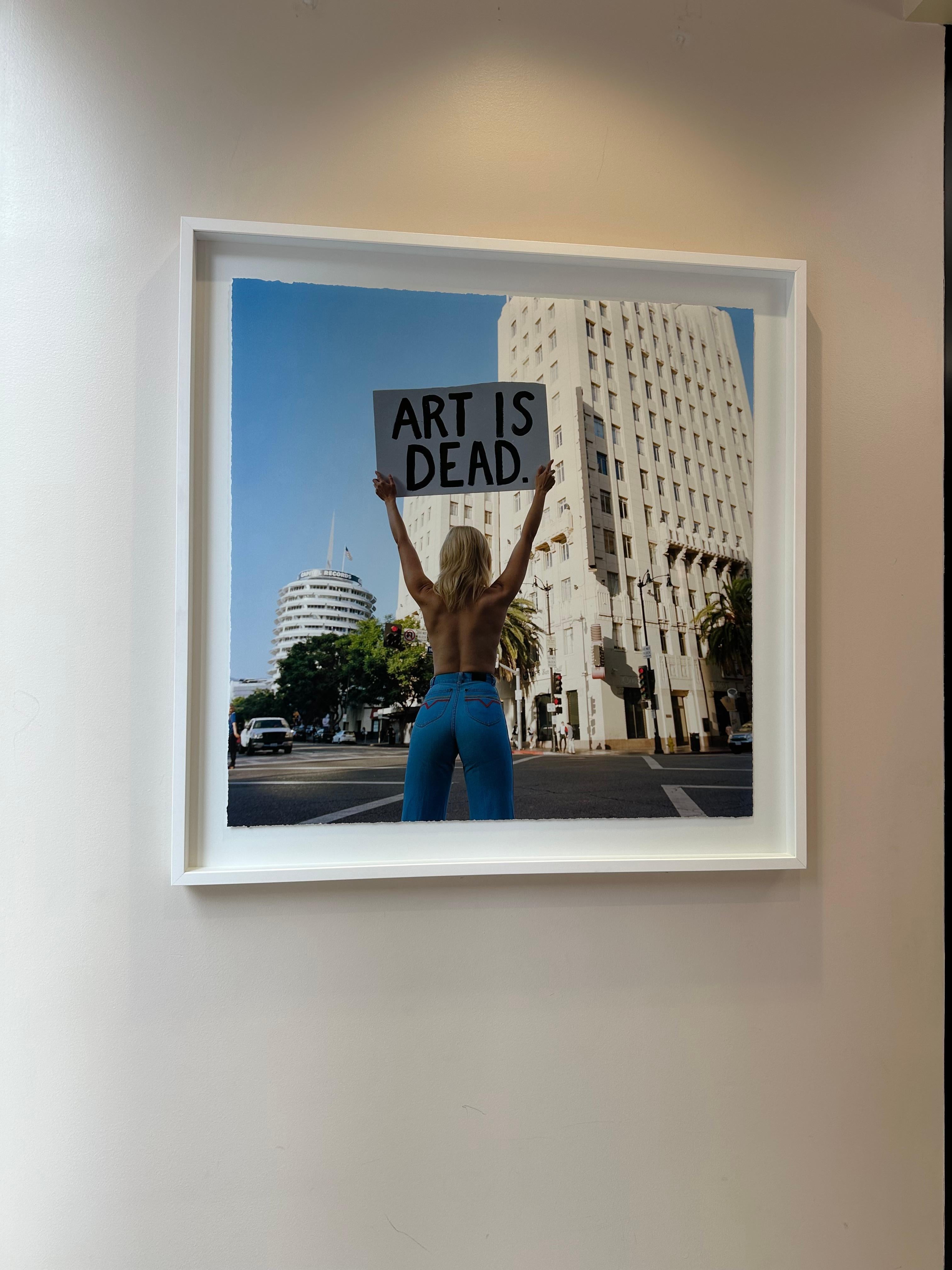 „Art is Dead“ (FRAMED) Fotografie 36