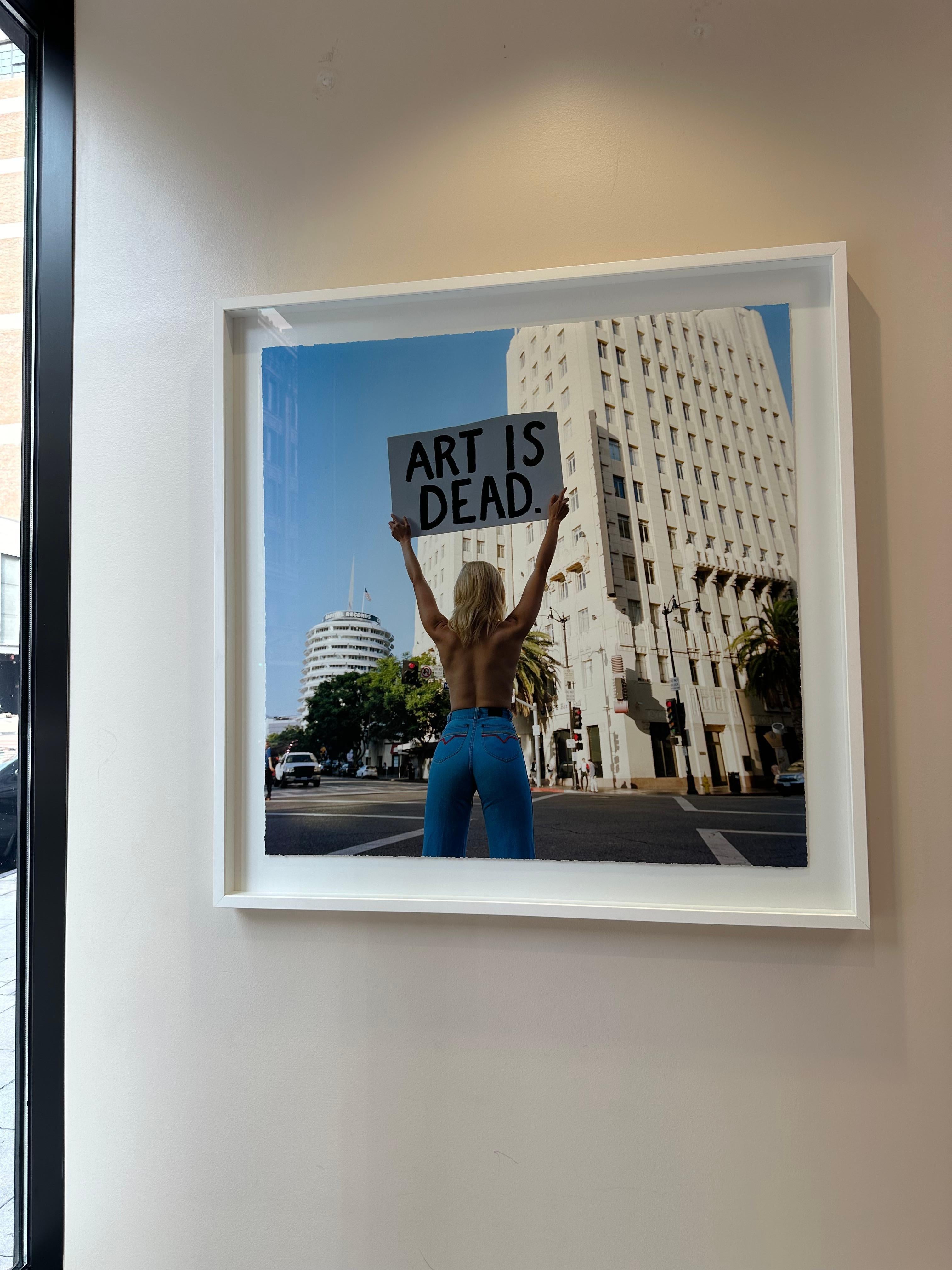 „Art is Dead“ (FRAMED) Fotografie 36