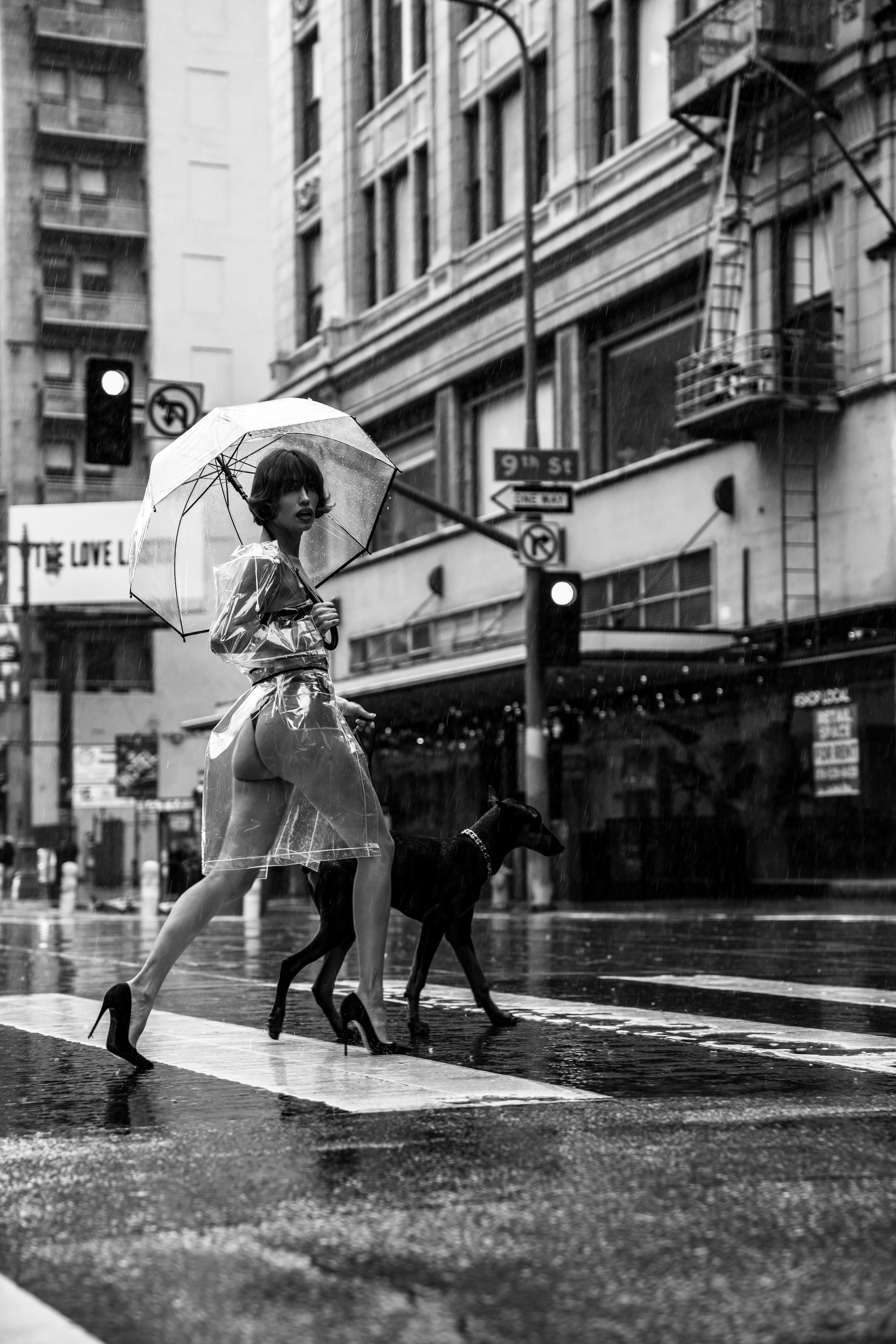 "Flood Fashion Pt. 2" Fotografia 36" x 24" in Ed of 7 di Brendan North