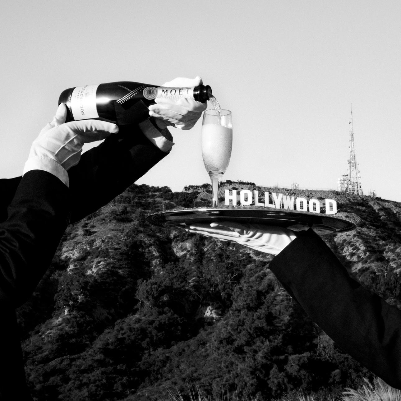 "Dieta de Hollywood" Fotografía 30" x 30" pulgadas Edición de 7 por Brendan North

NO enmarcado. Se envía enrollado en un tubo.

Tallas disponibles:	
Edición de 15 ejemplares:	18" x 18" pulgadas
Edición de 7:	40" x 40" pulgadas
Edición de 7:	30" x