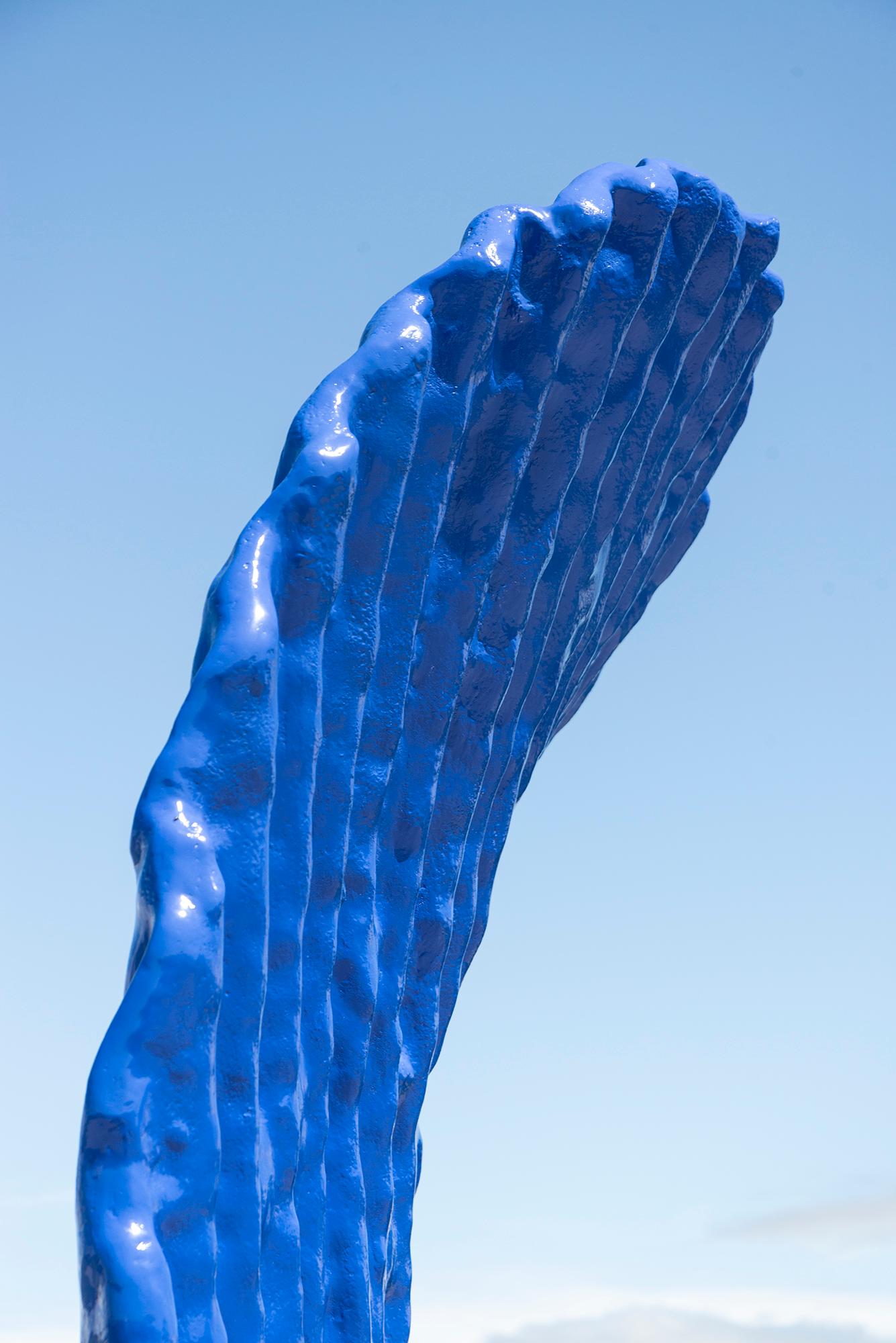 Blue Chip - contemporary, figurative, painted aluminum outdoor sculpture For Sale 3
