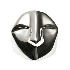 sterling colvin Brenna Colvin, Faces Collection,
Brutus
Ring, Sterling Silver