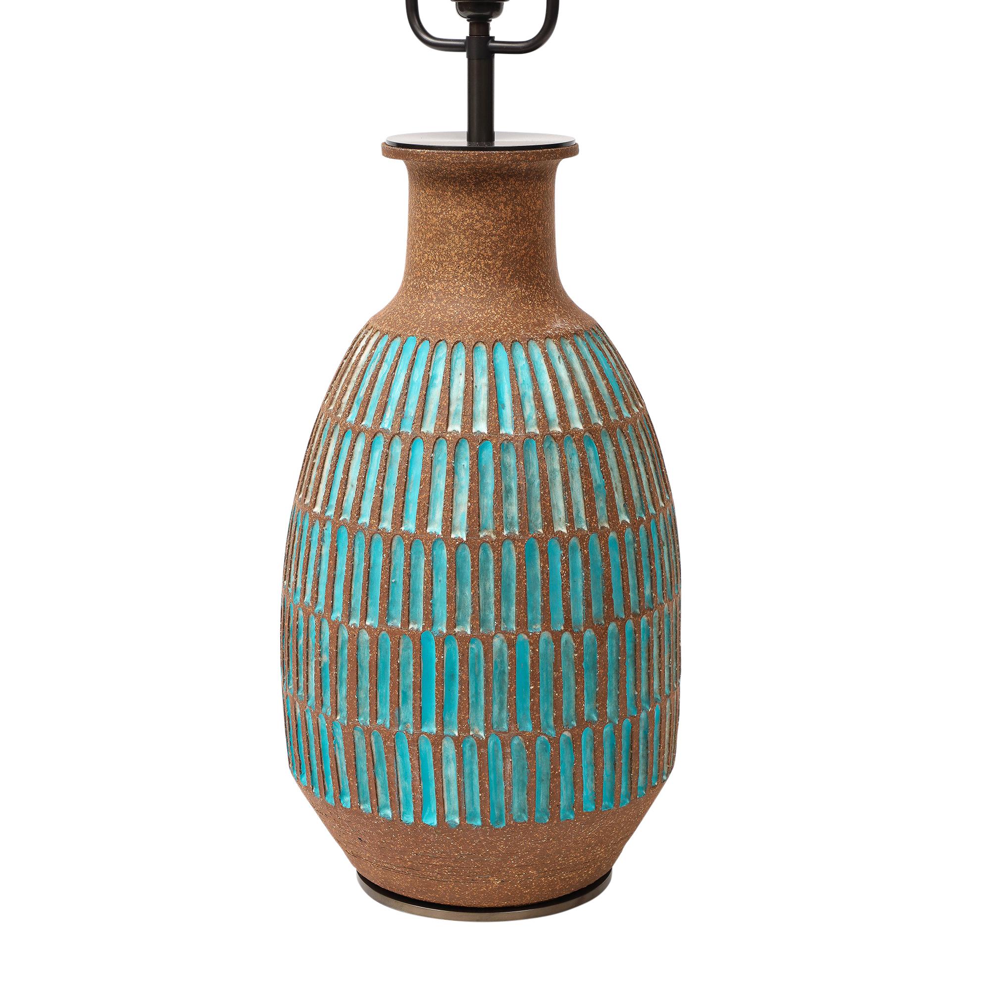 Brent Bennett Lamp, Ceramic, Brown, Aqua Blue, Incised en venta 4