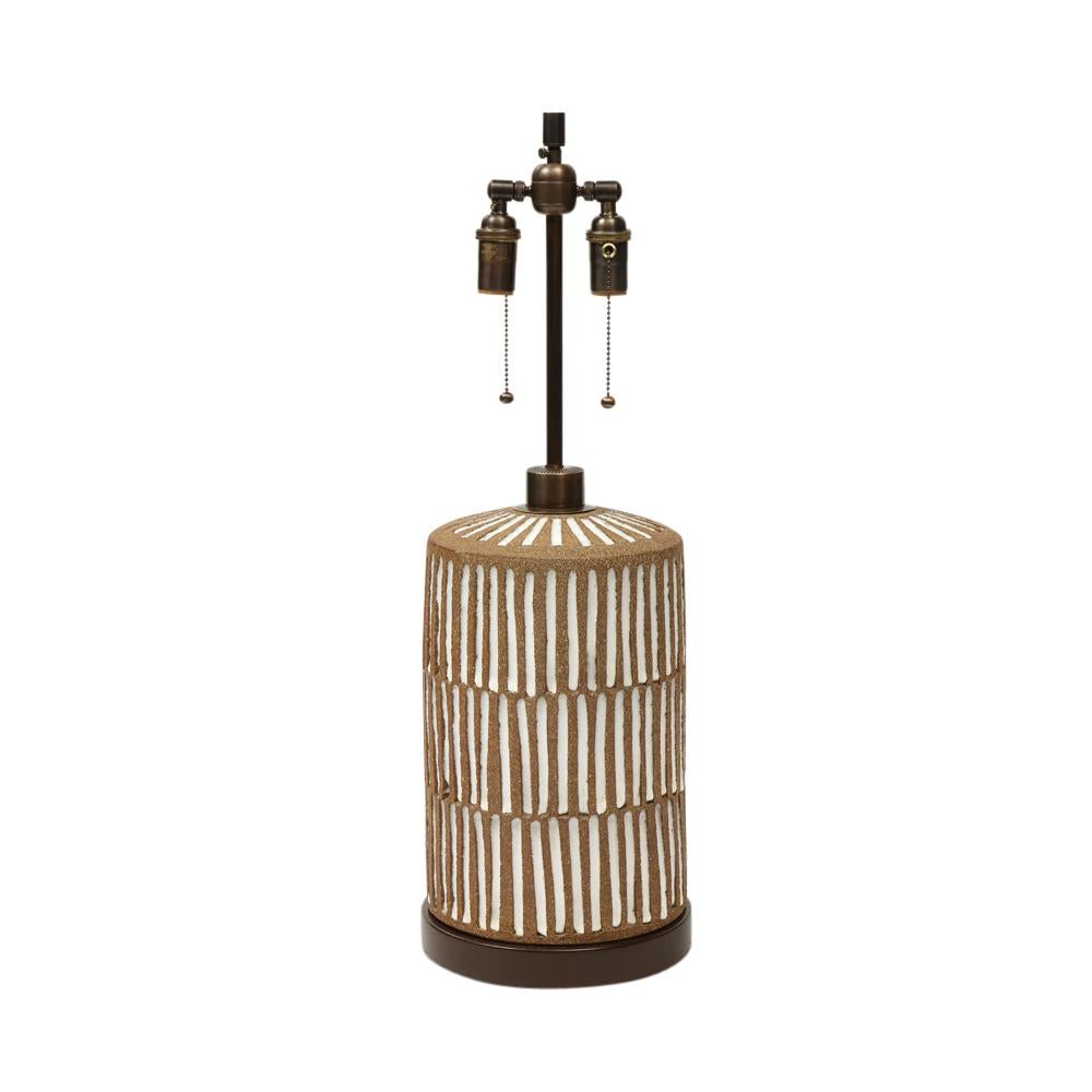 Brent Bennett lamp, ceramic, brown, white, incised. Chucky hand thrown California studio pottery lamp minimally decorated with white glazed tally marks over raw clay. The electrical fittings were meticulously updated with custom solid bronze tone