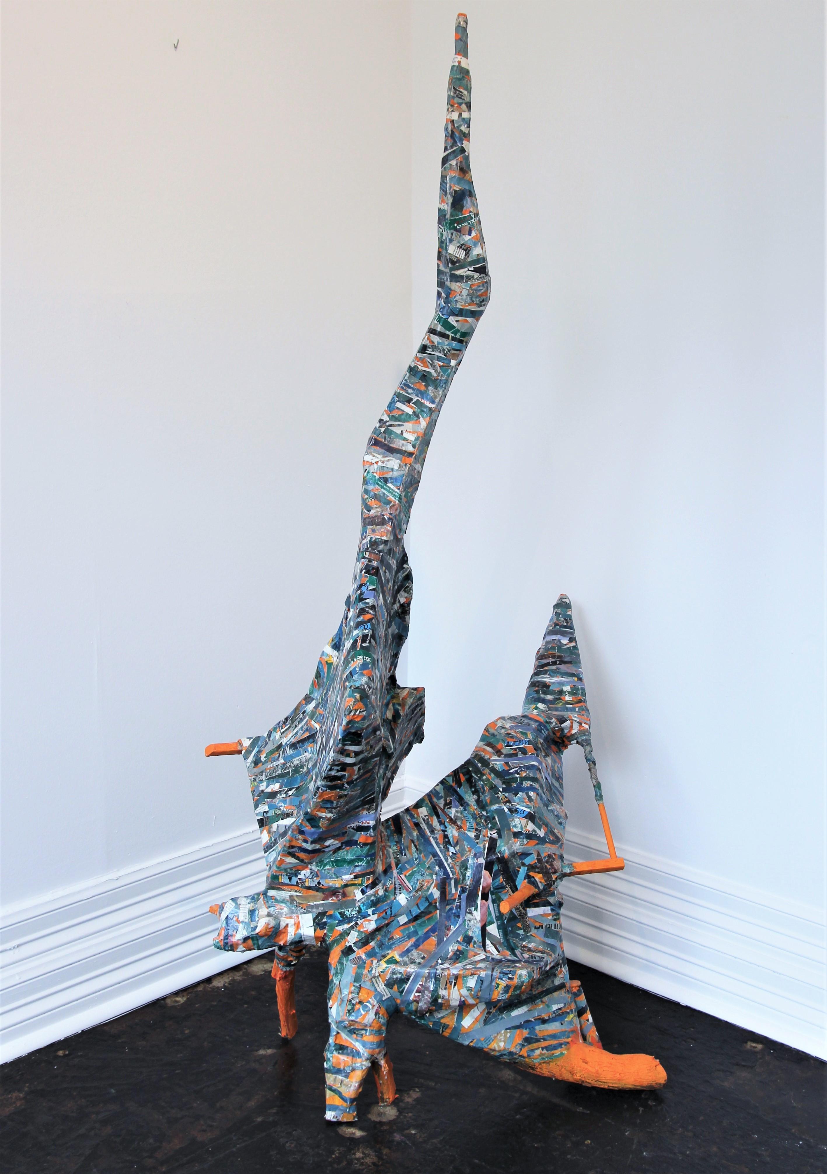 Abstrakte zeitgenössische Collage-Skulptur nach dem Deluge in Blau und Orange – Sculpture von Brent Fogt