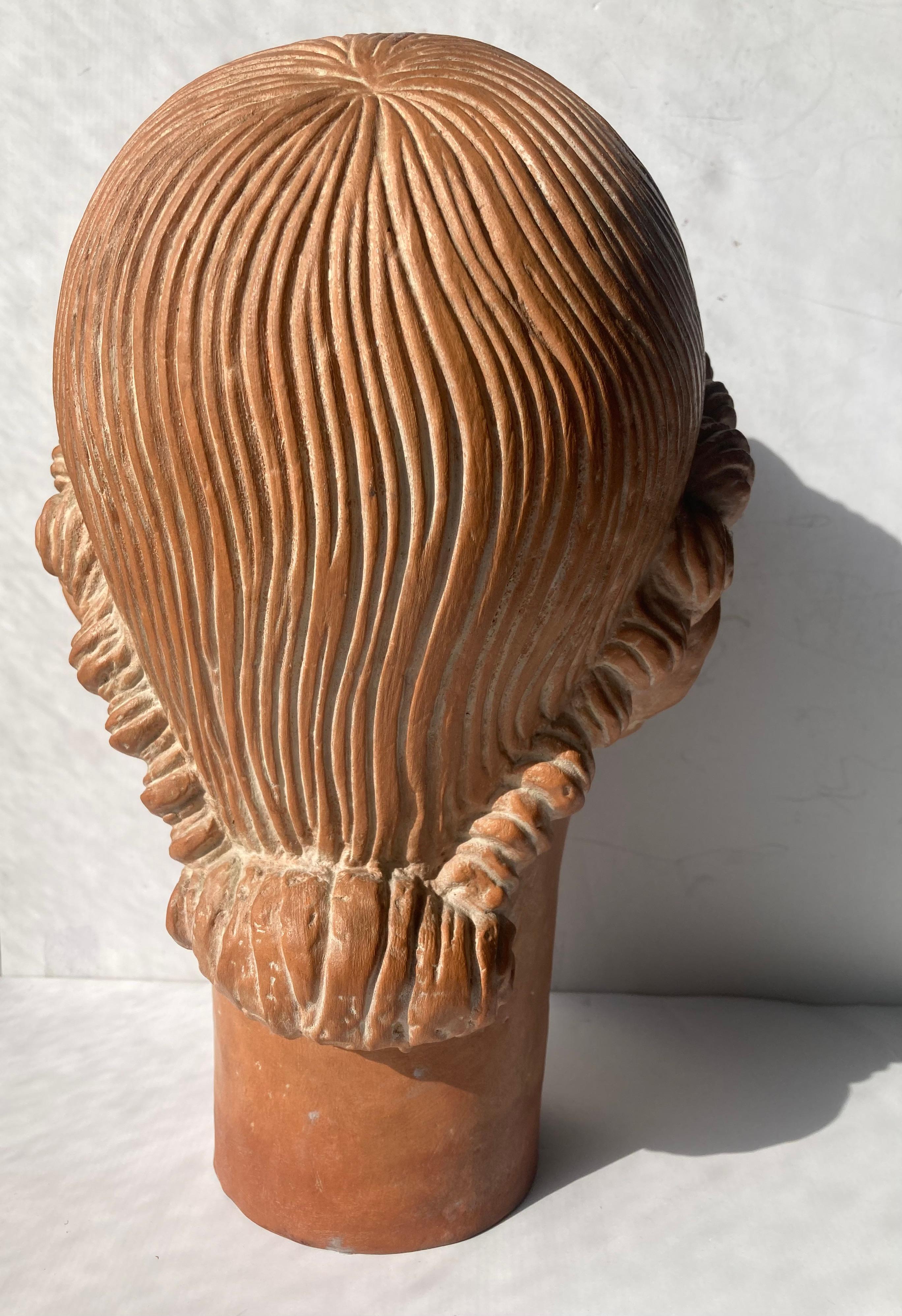 Fait main Brents Carlton  Sculpture de fille Art Déco en terre cuite/céramique signée en vente