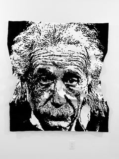 Crumpled Einstein