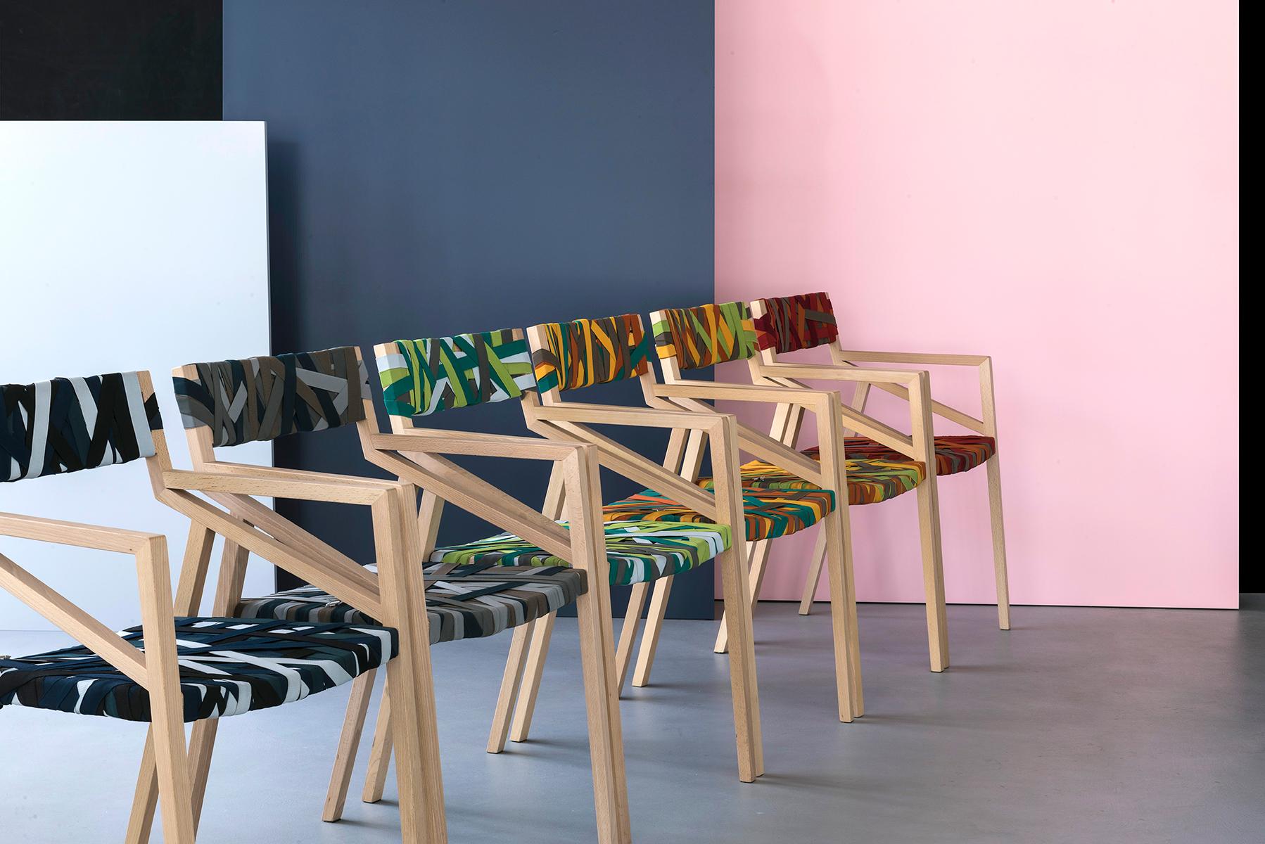 Bretelle, the Colourful Modern Customisable Strap Chair In New Condition For Sale In Jenesien, IT