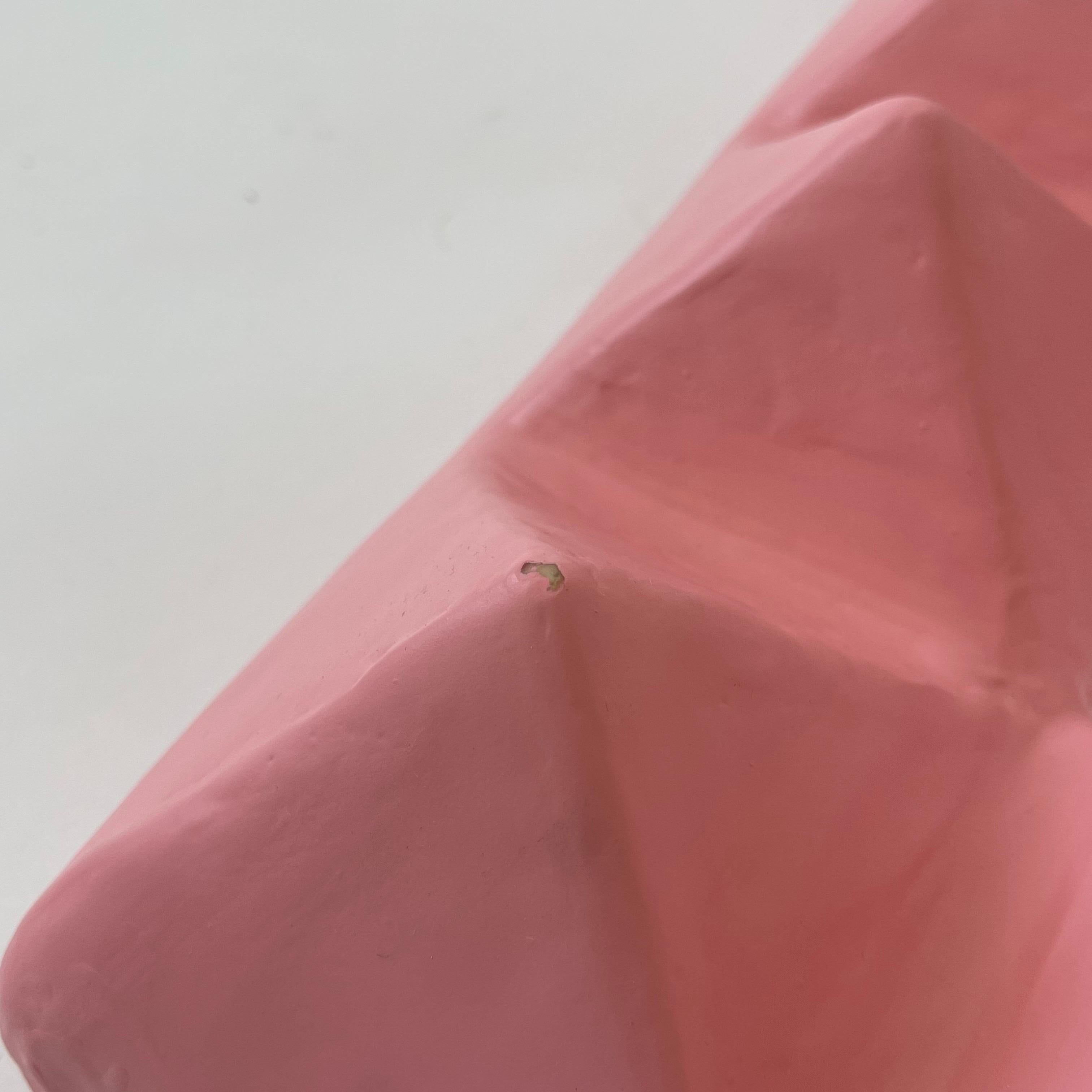 Brett Warr Studio Le' Stud Spiegel aus rosa Gips und Fiberglas, USA 2022 im Angebot 2