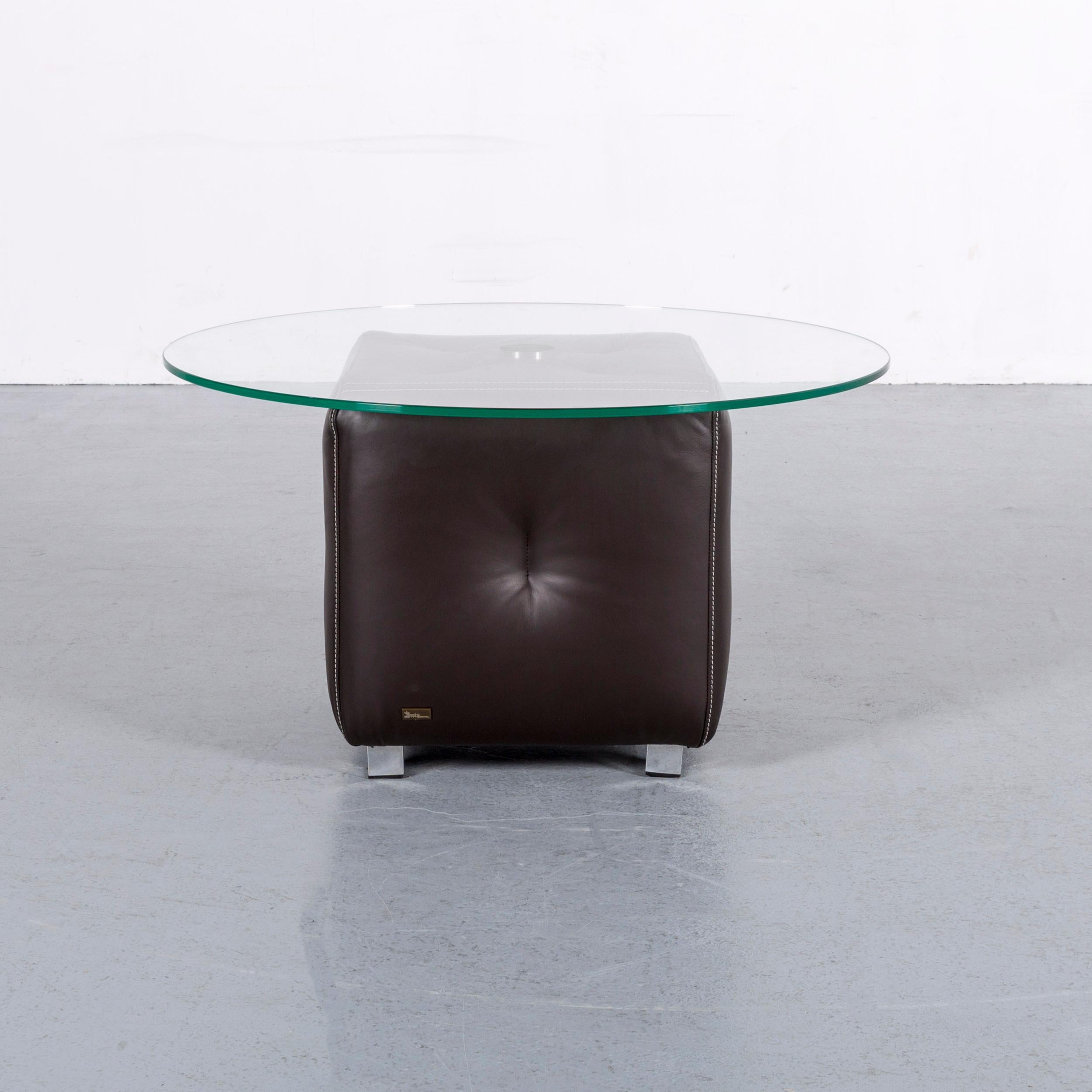 We bring to you an Bretz Don Corleone leather foot-stool brown coffee-table.






















































 
