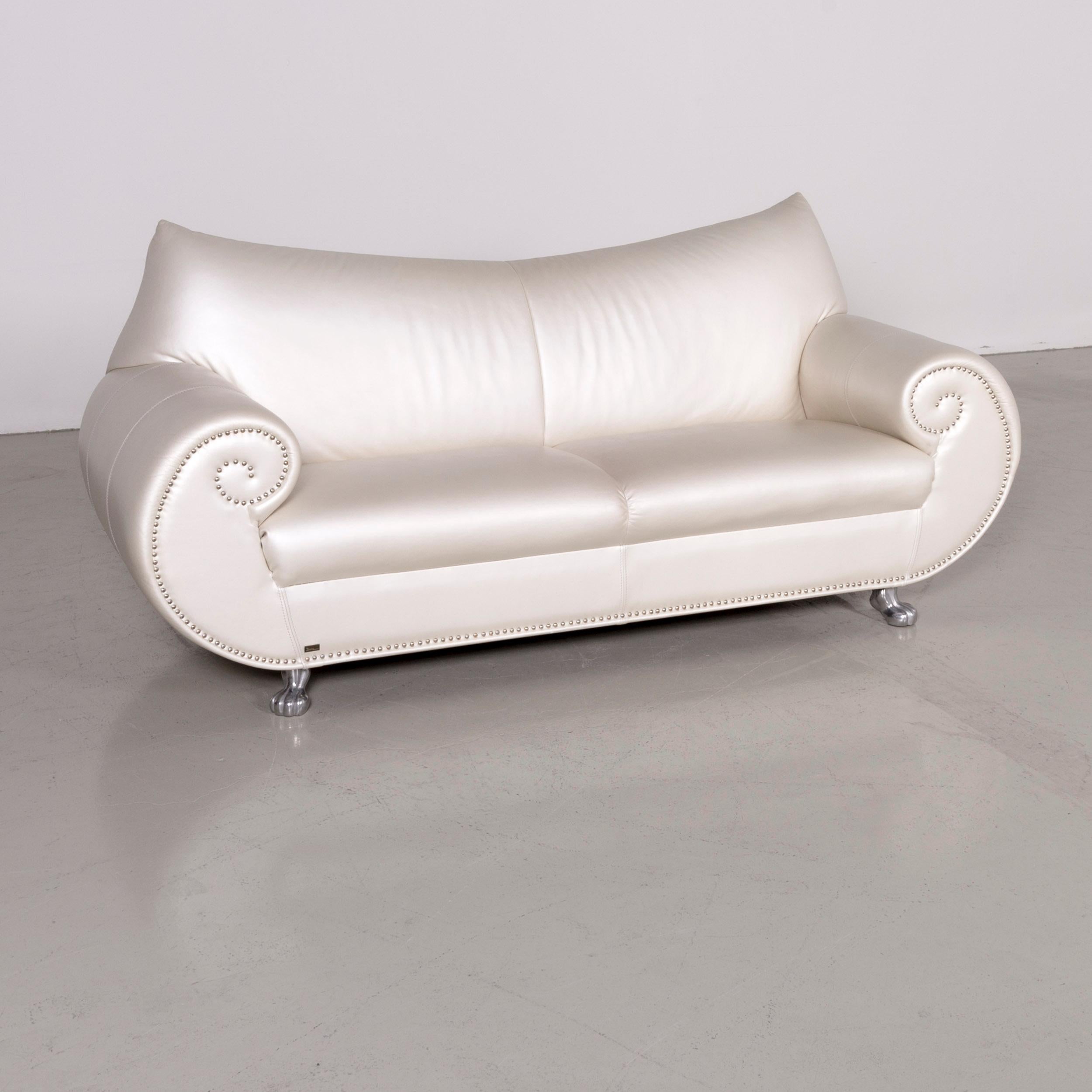 Bretz Gaudi Designer Leather Sofa Armchair Coffee Table Set White Two-Seat Couch In Good Condition For Sale In Cologne, DE