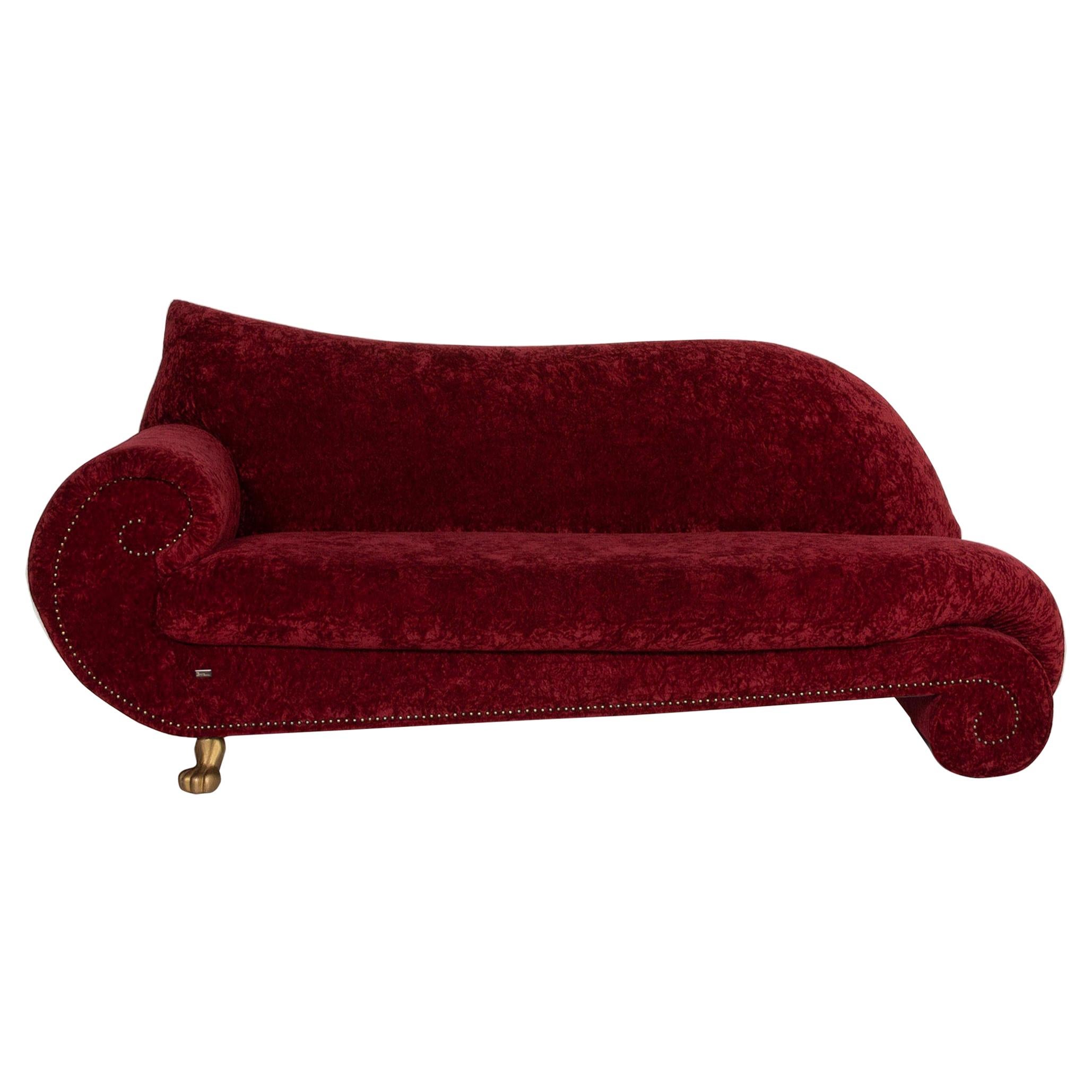 Bretz Gaudi-Stoff-Sofa mit roten drei Sitzen aus Samt im Angebot