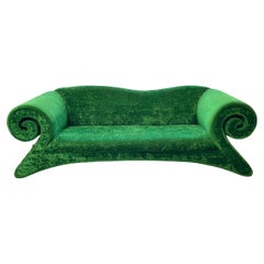 Canapé Mammut en velours écrasé vert Bretz
