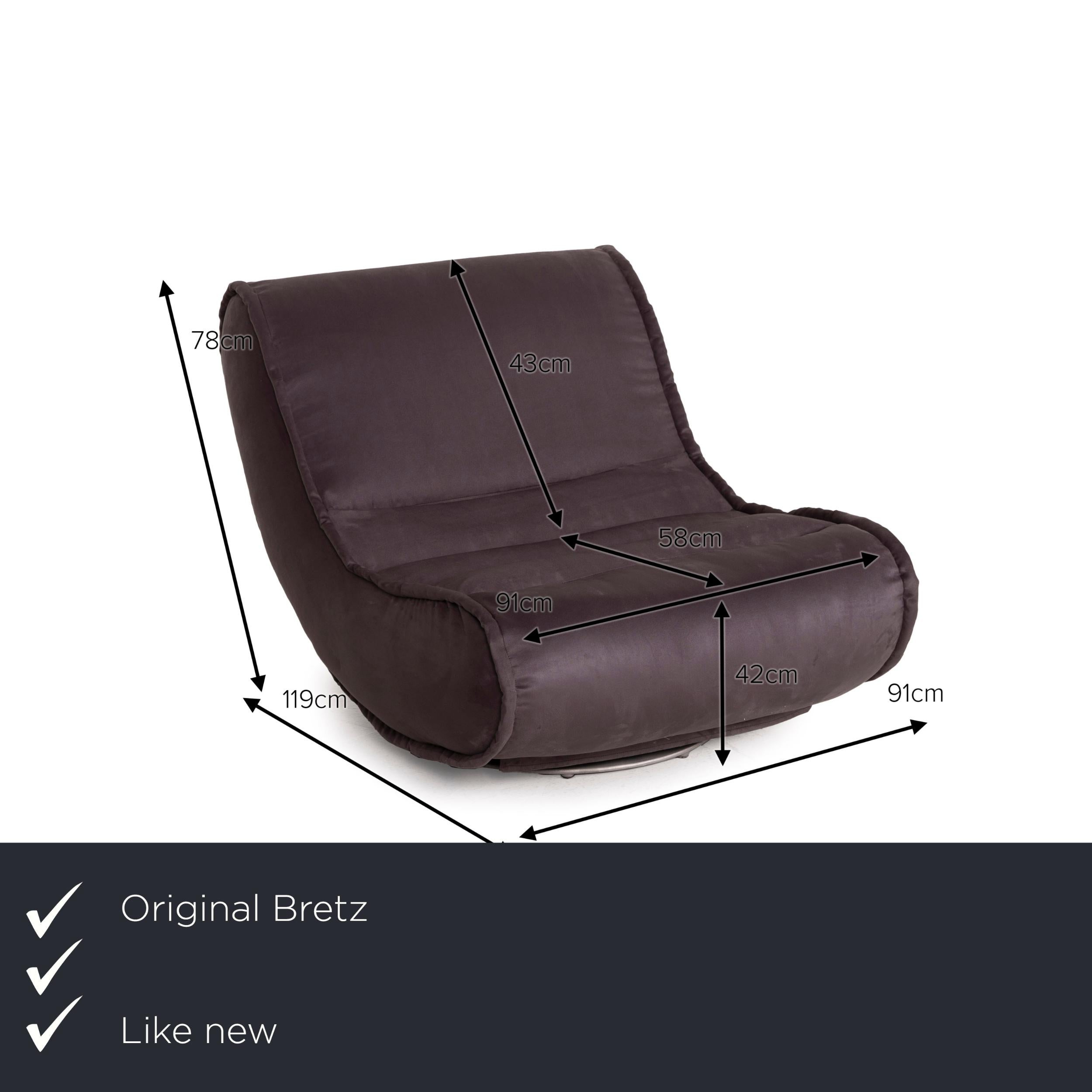 We present to you a Bretz Laola Hookipa fabric armchair gray rocker function.

Product measurements in centimeters:

Depth 119
Width 91
Height 78
Seat height 42
Seat depth 58
Seat width 91
Back height 43.
 
 
 
   