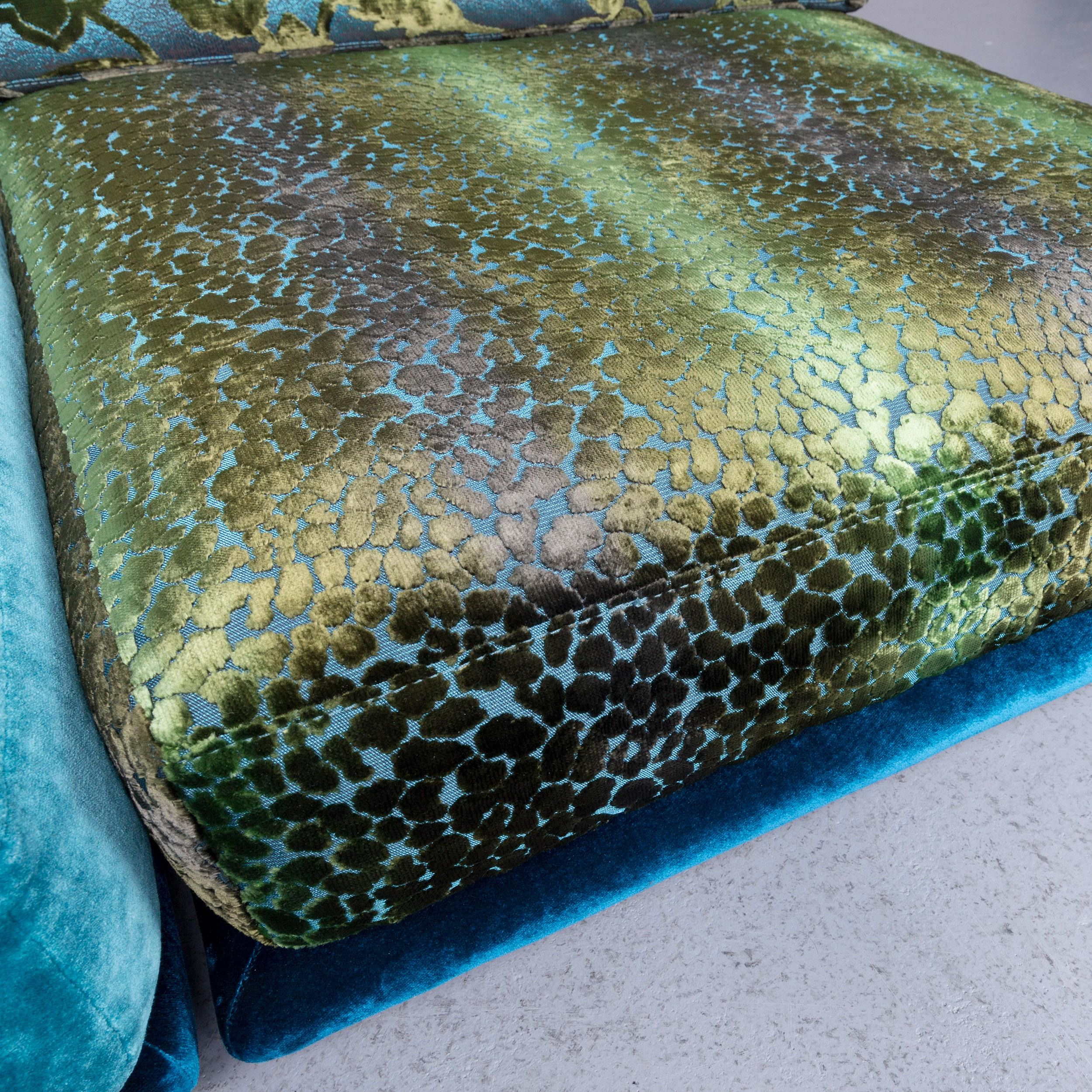 Tissu Canapé d'angle Bretz Napali de designer en velours bleu turquoise avec pochette moderne en vente