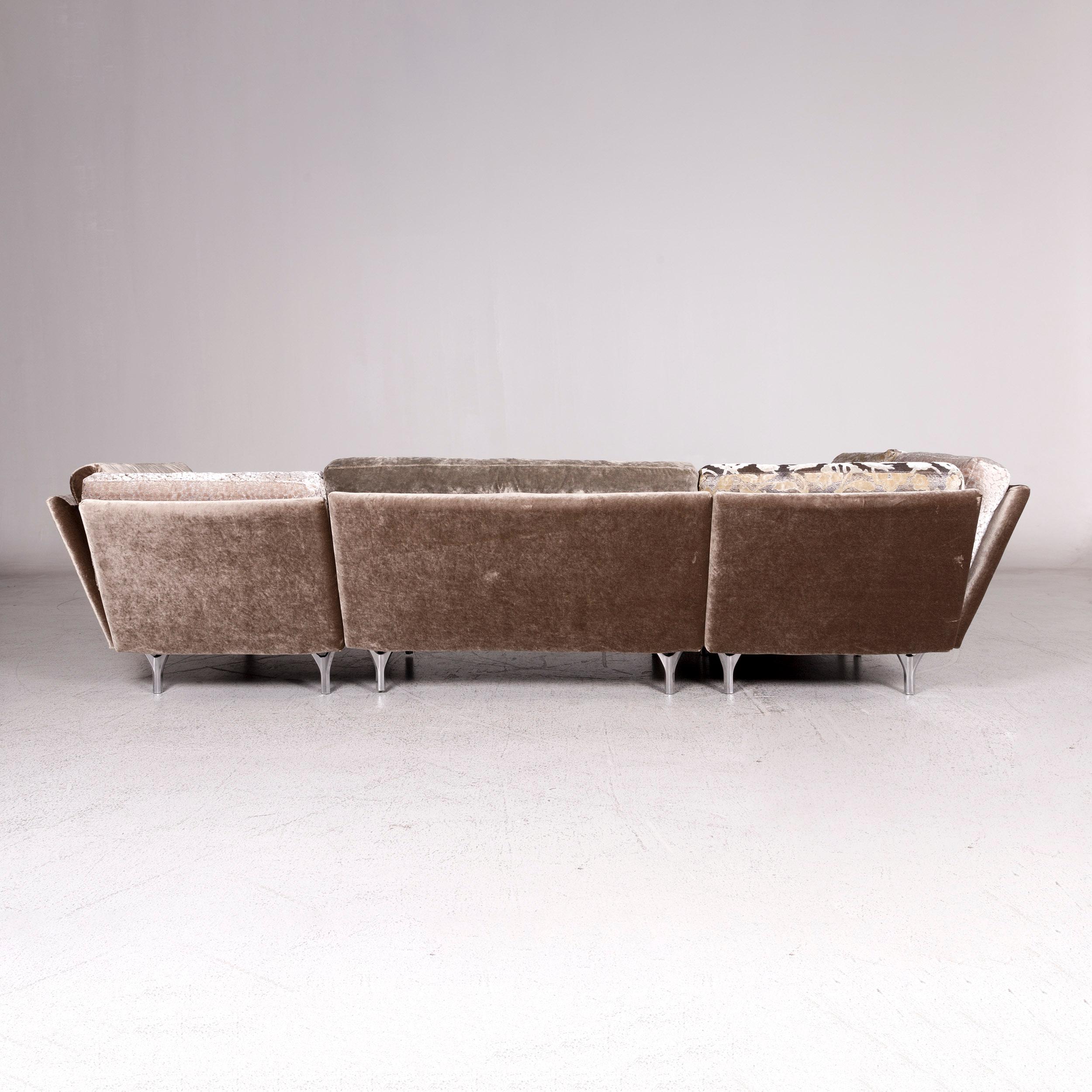 Bretz Napali Samt Stoff Ecksofa Grau Silber Gemustert Sofa Couch im Angebot 4