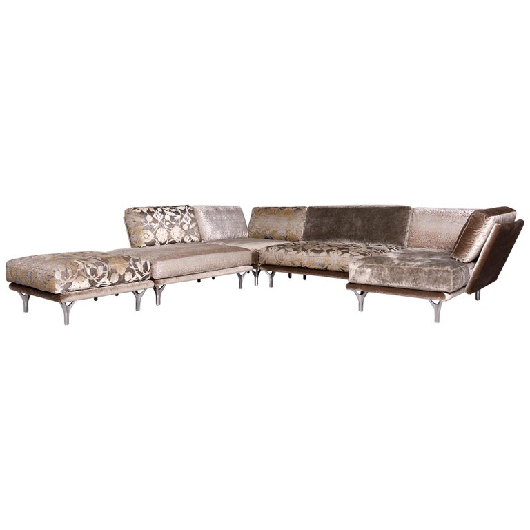 Bretz Napali Samt Stoff Ecksofa Grau Silber Gemustert Sofa Couch For Sale  at 1stDibs