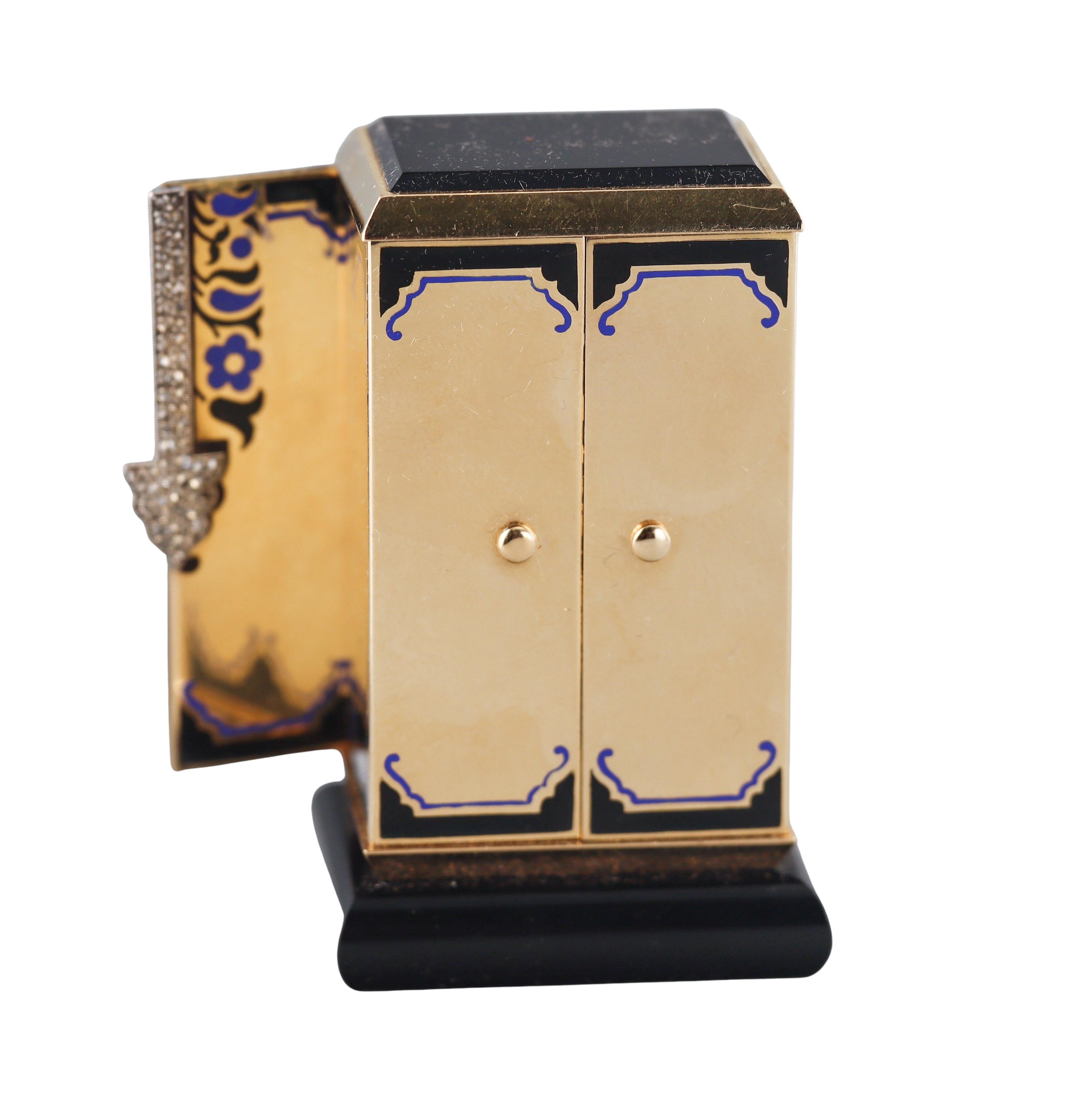 Women's or Men's Brevete Janesich Art Deco Yellow Gold Diamond Enamel Desk Clock For Sale