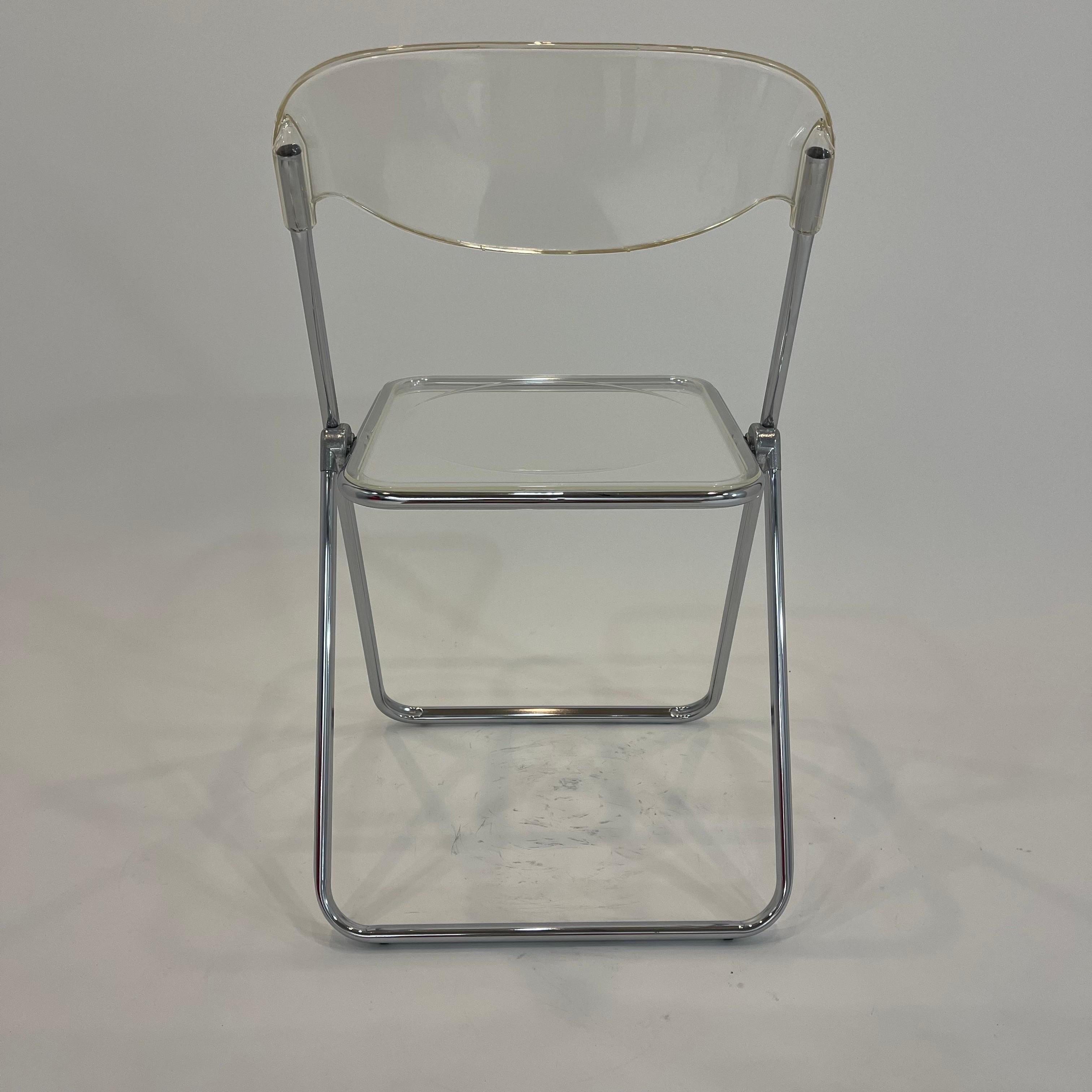 Aluminum Brevettato Lucite and Chrome Folding Chair, Italy 1970s For Sale