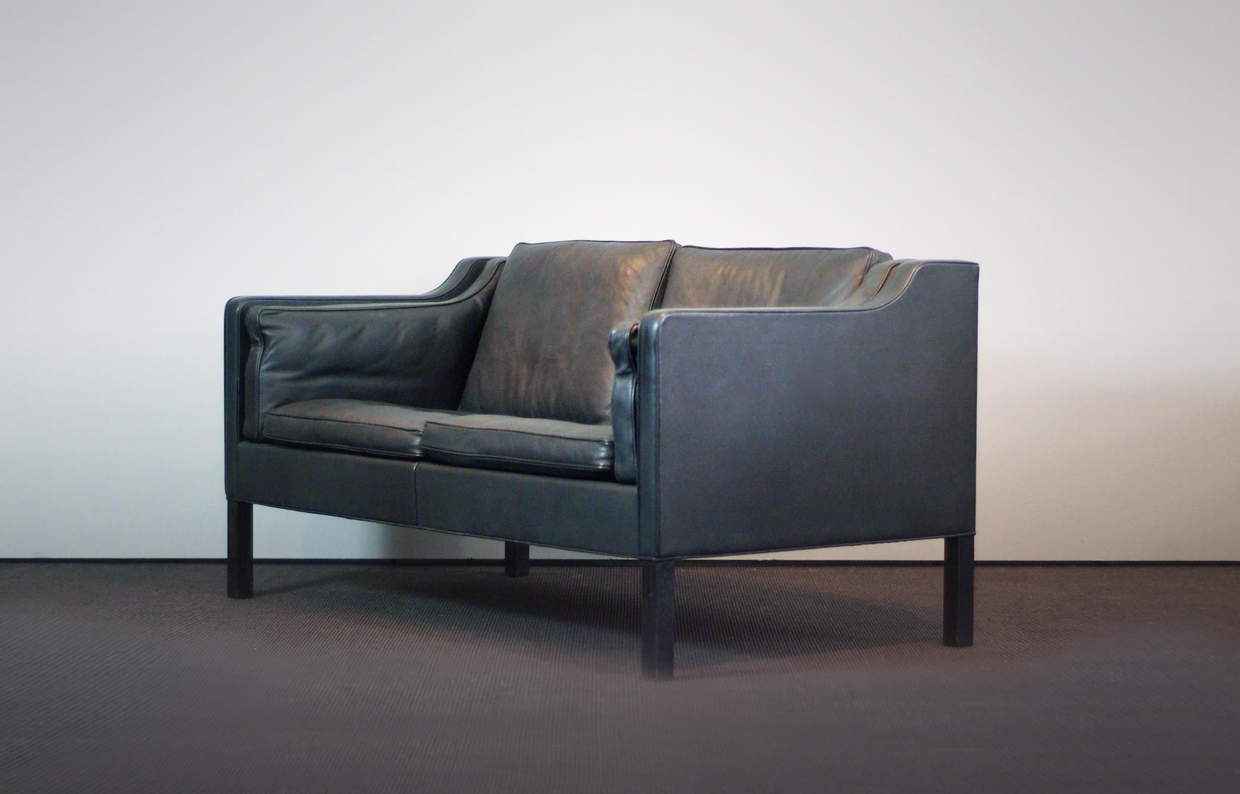 Mid-Century Modern Børge Mogensen 2-Seat Sofa Mod. 2212 Fredericia Denmark Dark Grey Leather
