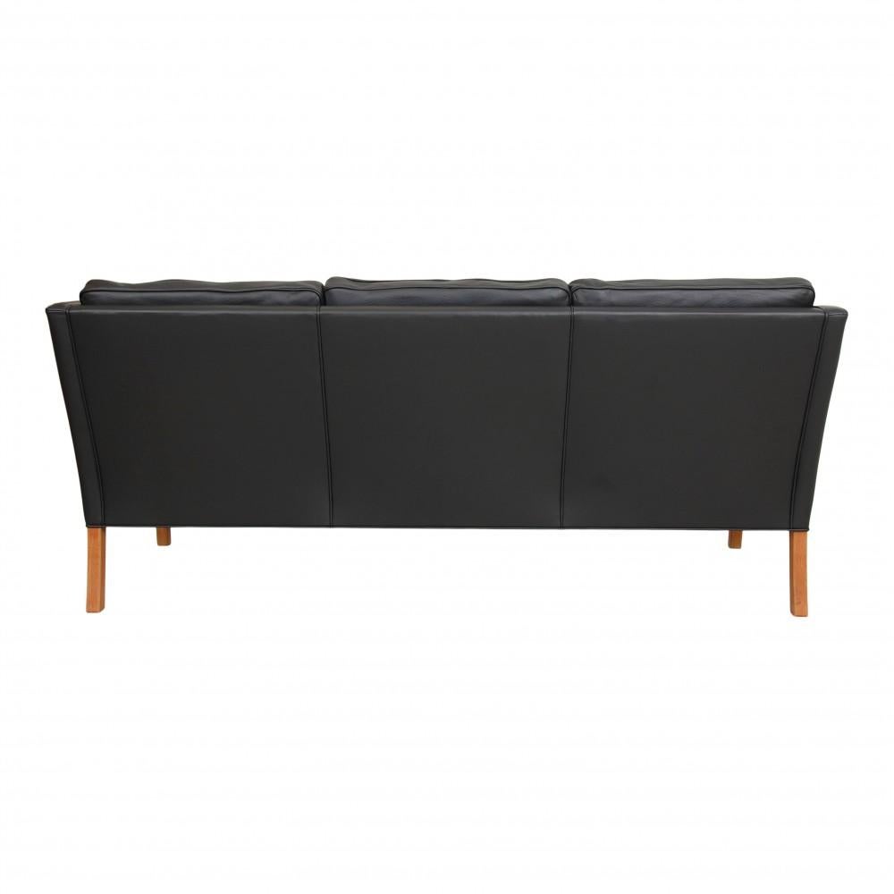 Mid-20th Century Børge Mogensen 2209 3pers sofa newly upholstered with black bizon leather For Sale