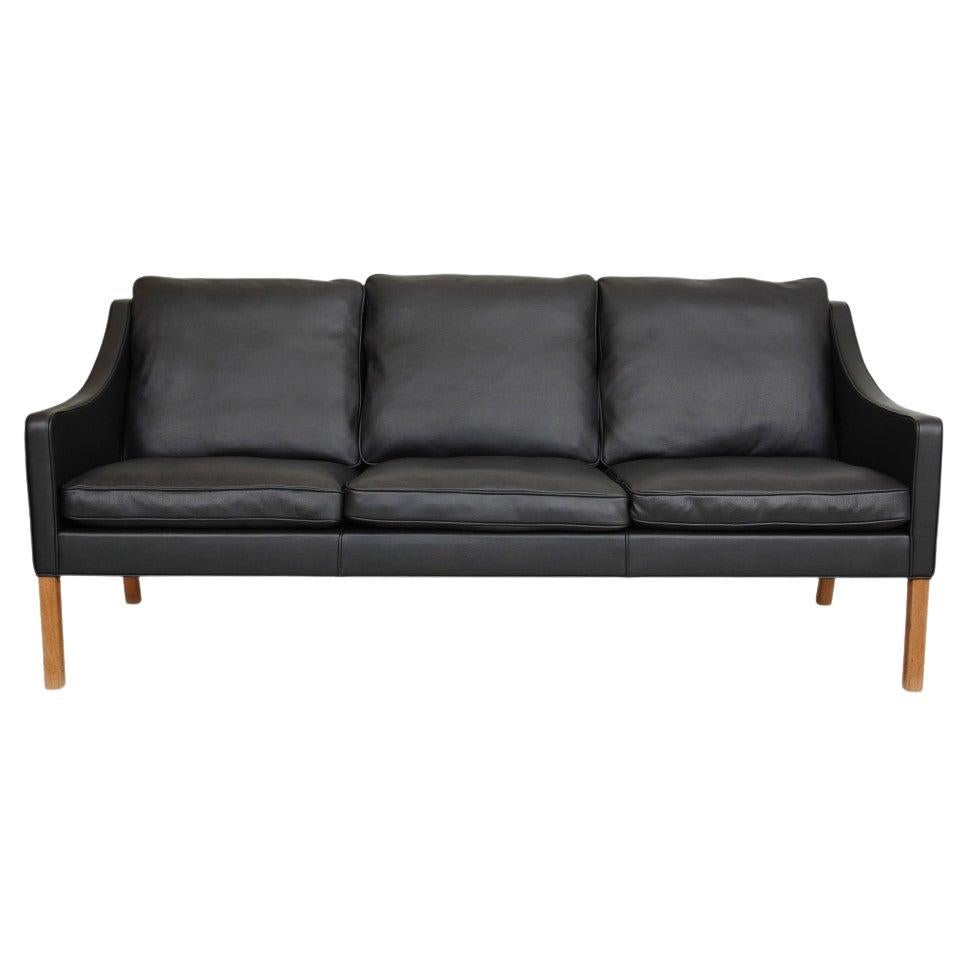 Børge Mogensen 2209 3pers sofa newly upholstered with black bizon leather For Sale