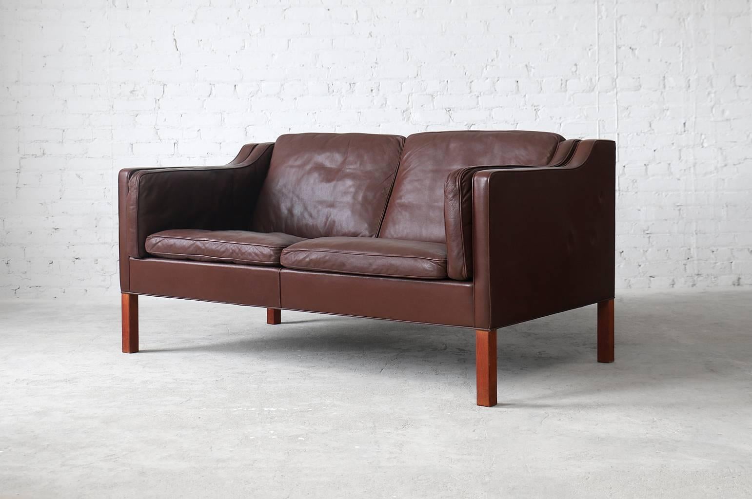 Scandinavian Modern Børge Mogensen #2212 Fredericia Leather Sofa/Loveseat Danish Modern Vintage For Sale