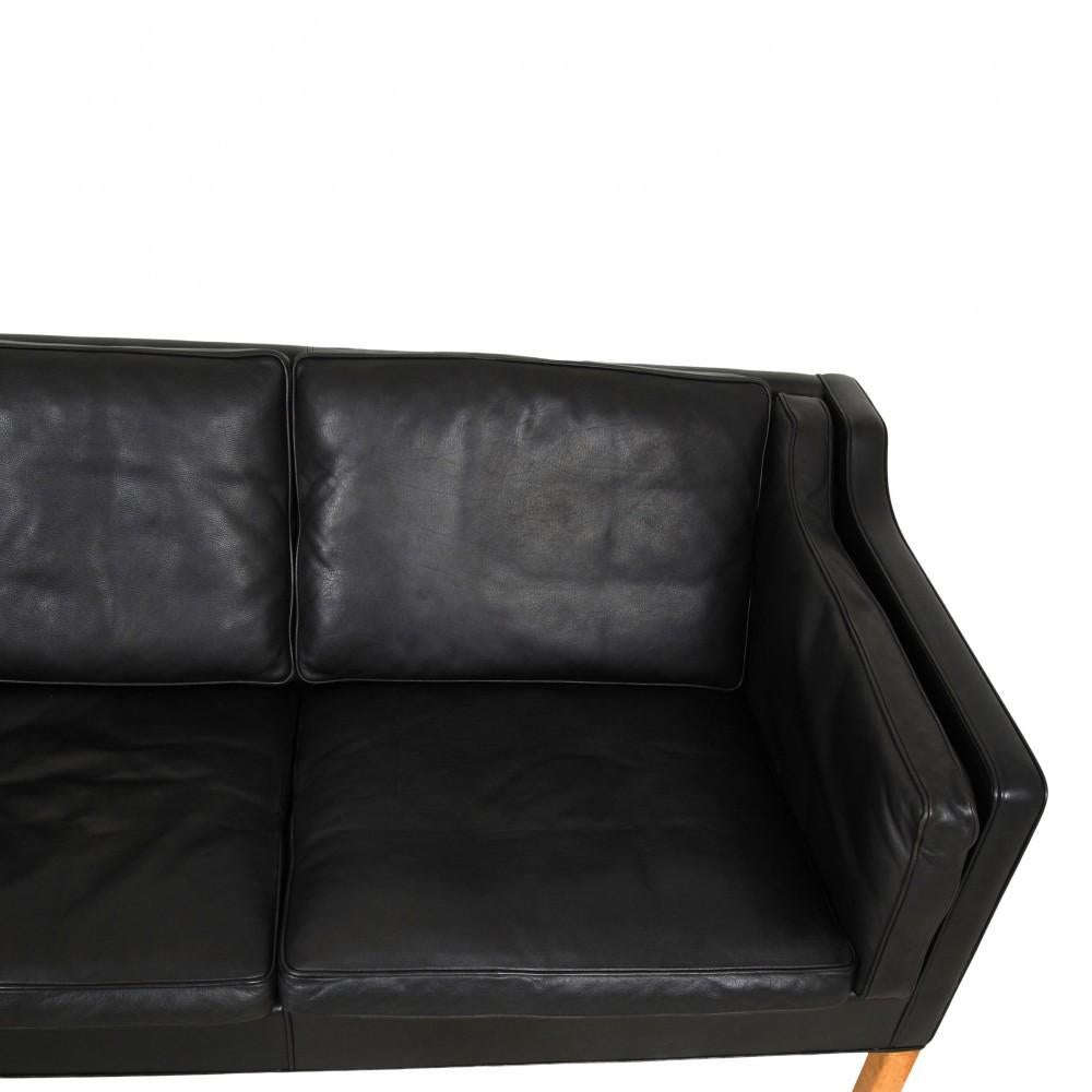 Mid-20th Century Børge Mogensen 2213 3, Pers Sofa in Black Leather with Patina