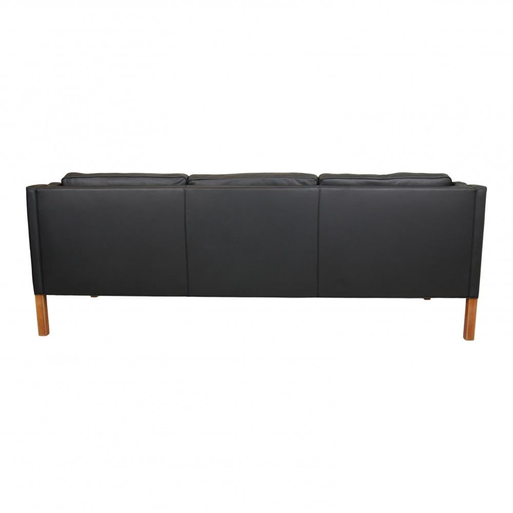Børge Mogensen 2213 3.Pers Sofa Reupholstered in Black Bizon Leather For Sale 1